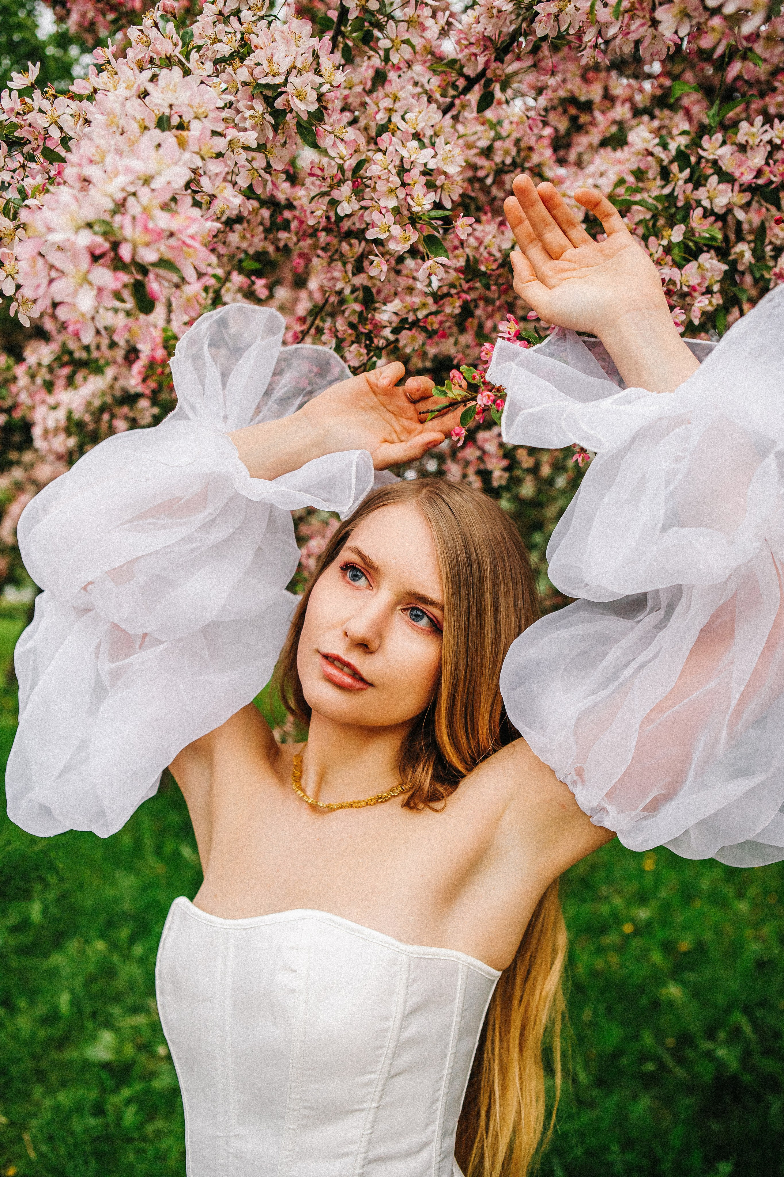 Анастасия — цветущий сад. Elena Sova — семейный и женский фотограф в Санкт-Петербурге