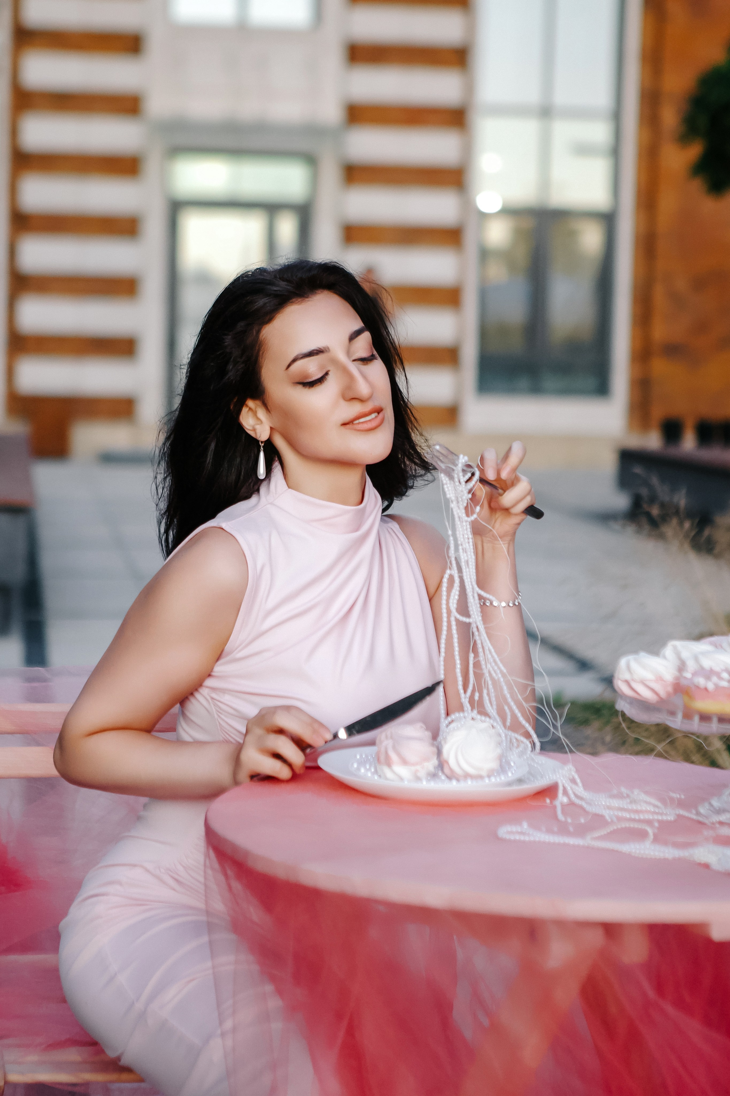 Ульвия — с воздушными шарами. Elena Sova — семейный и женский фотограф в Санкт-Петербурге