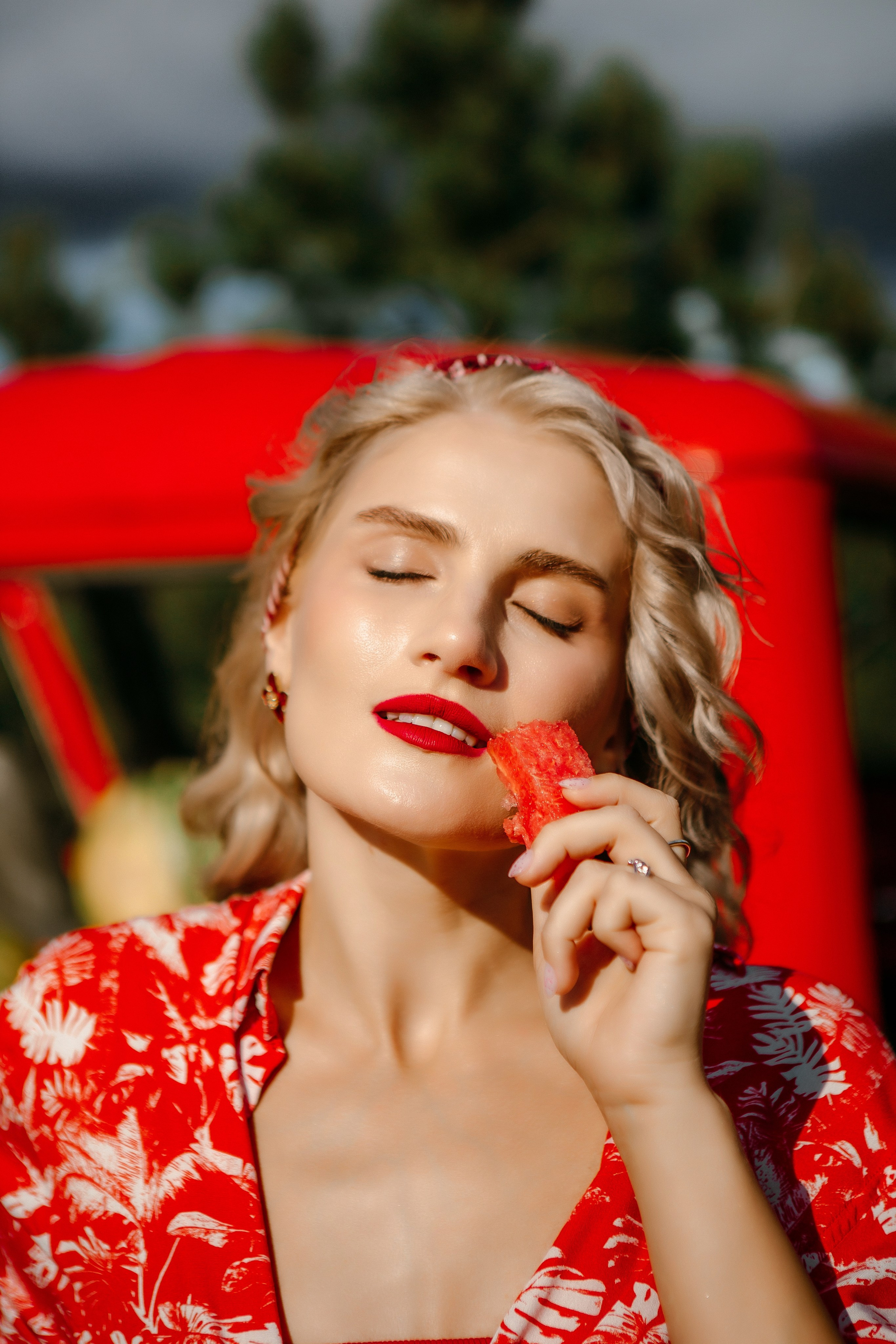 Юля в арбузах. Elena Sova — семейный и женский фотограф в Санкт-Петербурге