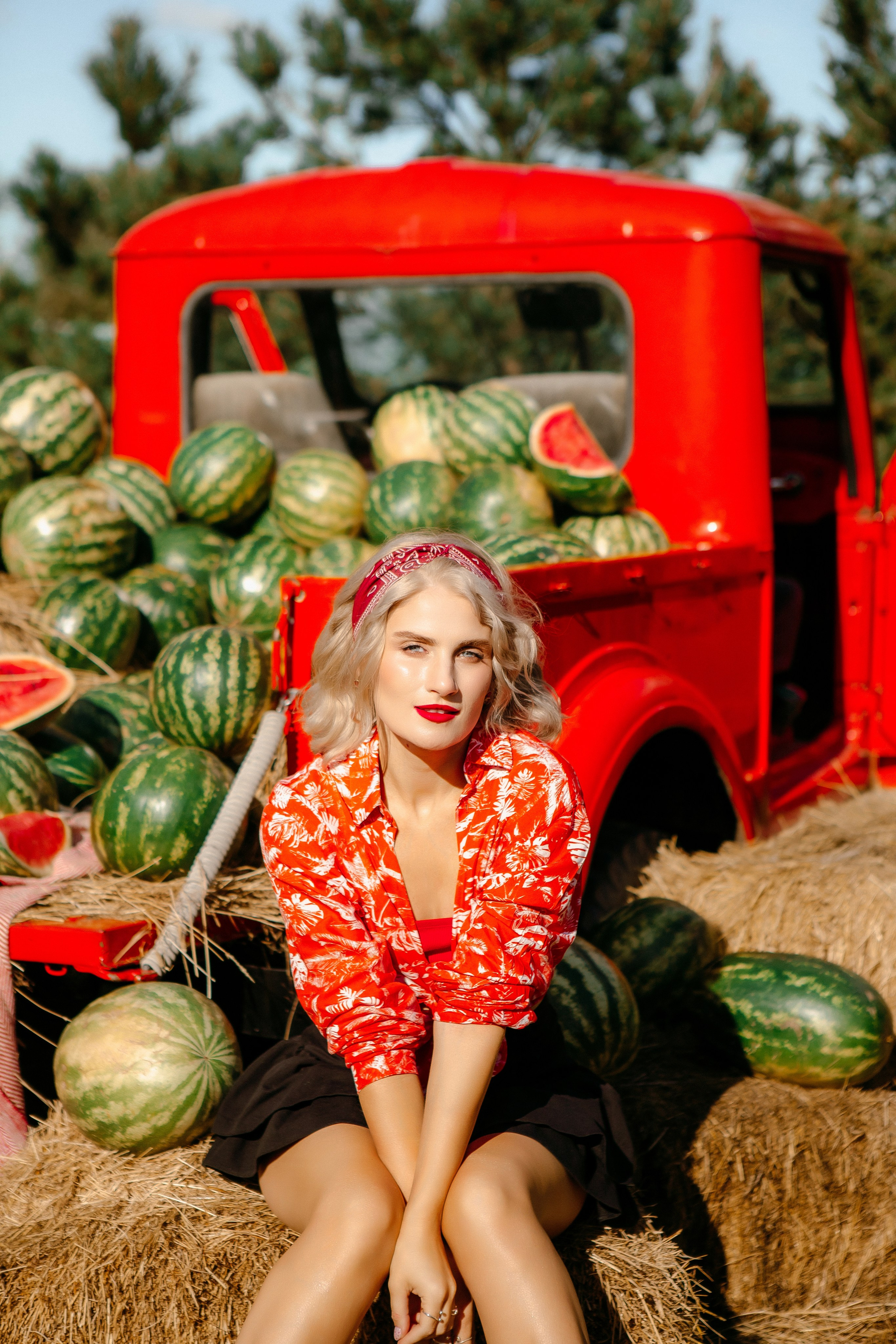 Юля в арбузах. Elena Sova — семейный и женский фотограф в Санкт-Петербурге
