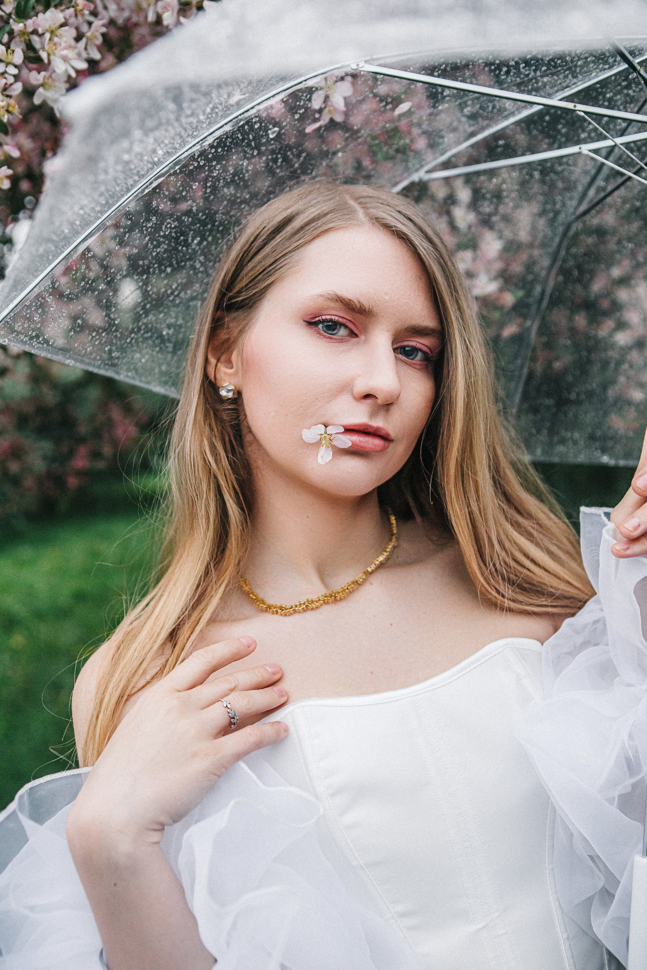 Анастасия — цветущий сад. Elena Sova — семейный и женский фотограф в Санкт-Петербурге