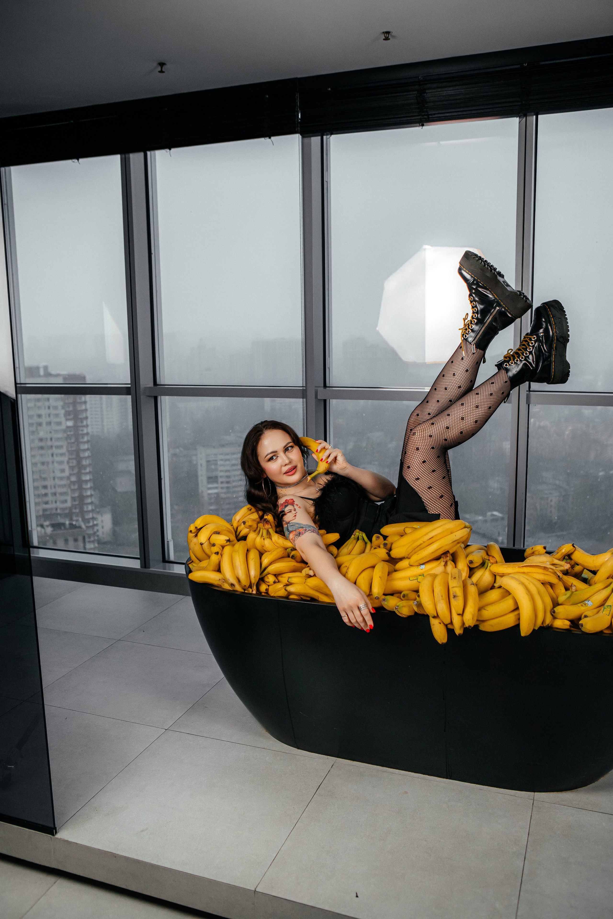 Алина — банановый переполох. Elena Sova — семейный и женский фотограф в Санкт-Петербурге