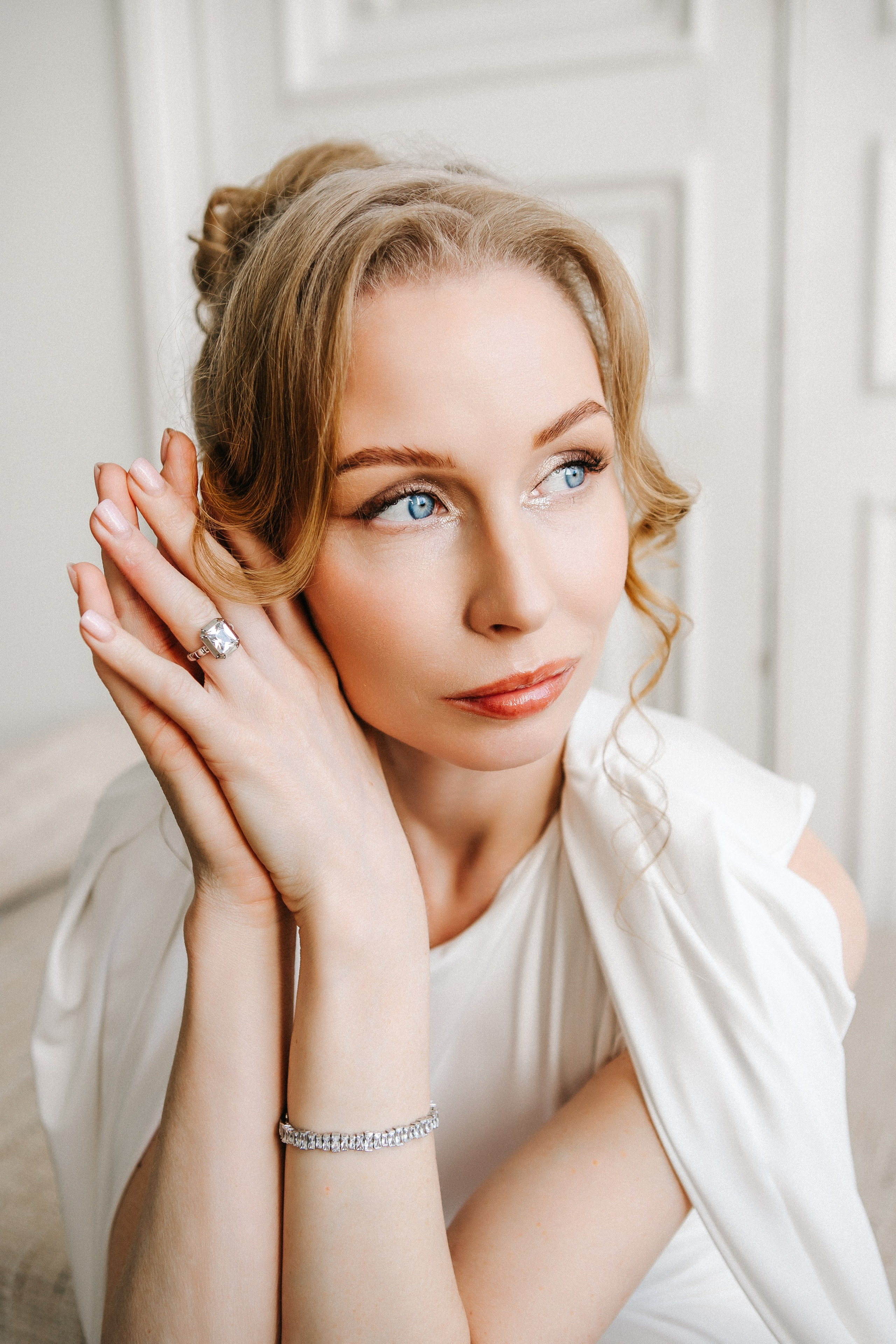 Ксения — украшения. Elena Sova — семейный и женский фотограф в Санкт-Петербурге