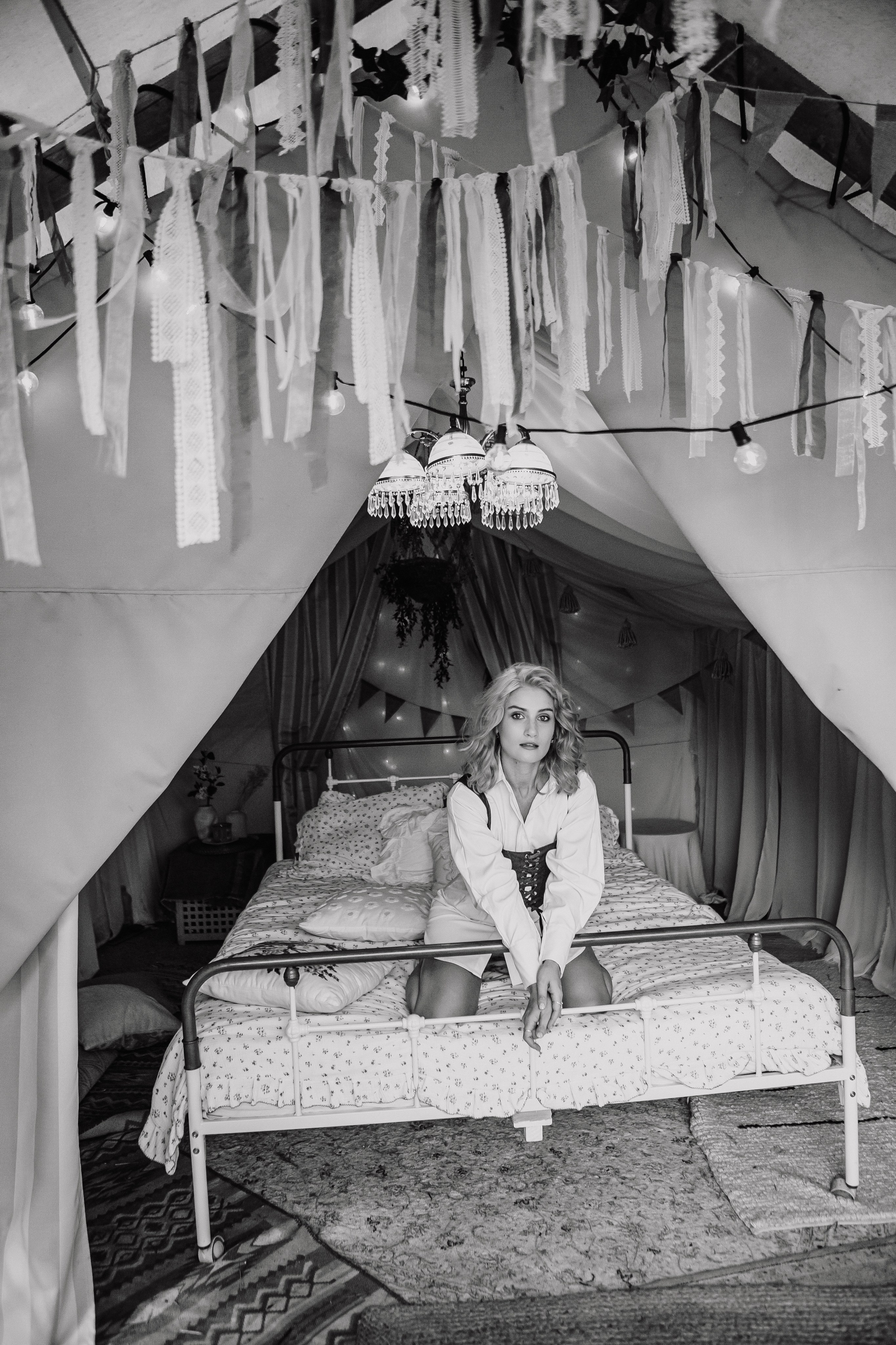 Юлия в шале. Elena Sova — семейный и женский фотограф в Санкт-Петербурге