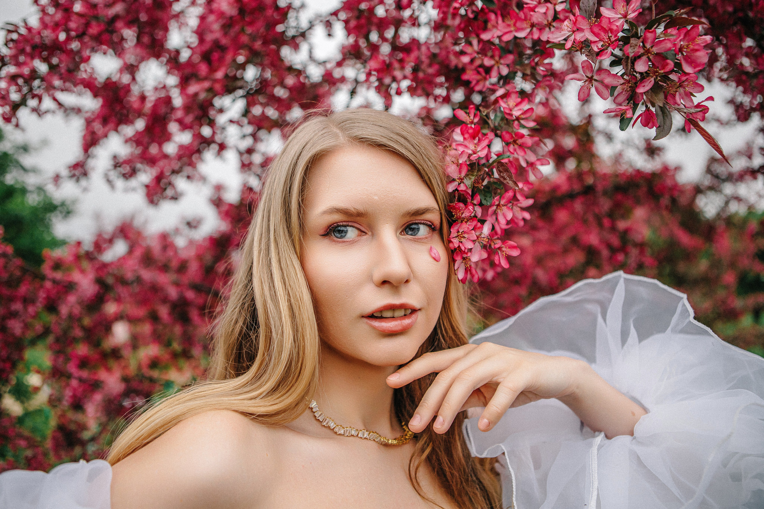 Анастасия — цветущий сад. Elena Sova — семейный и женский фотограф в Санкт-Петербурге