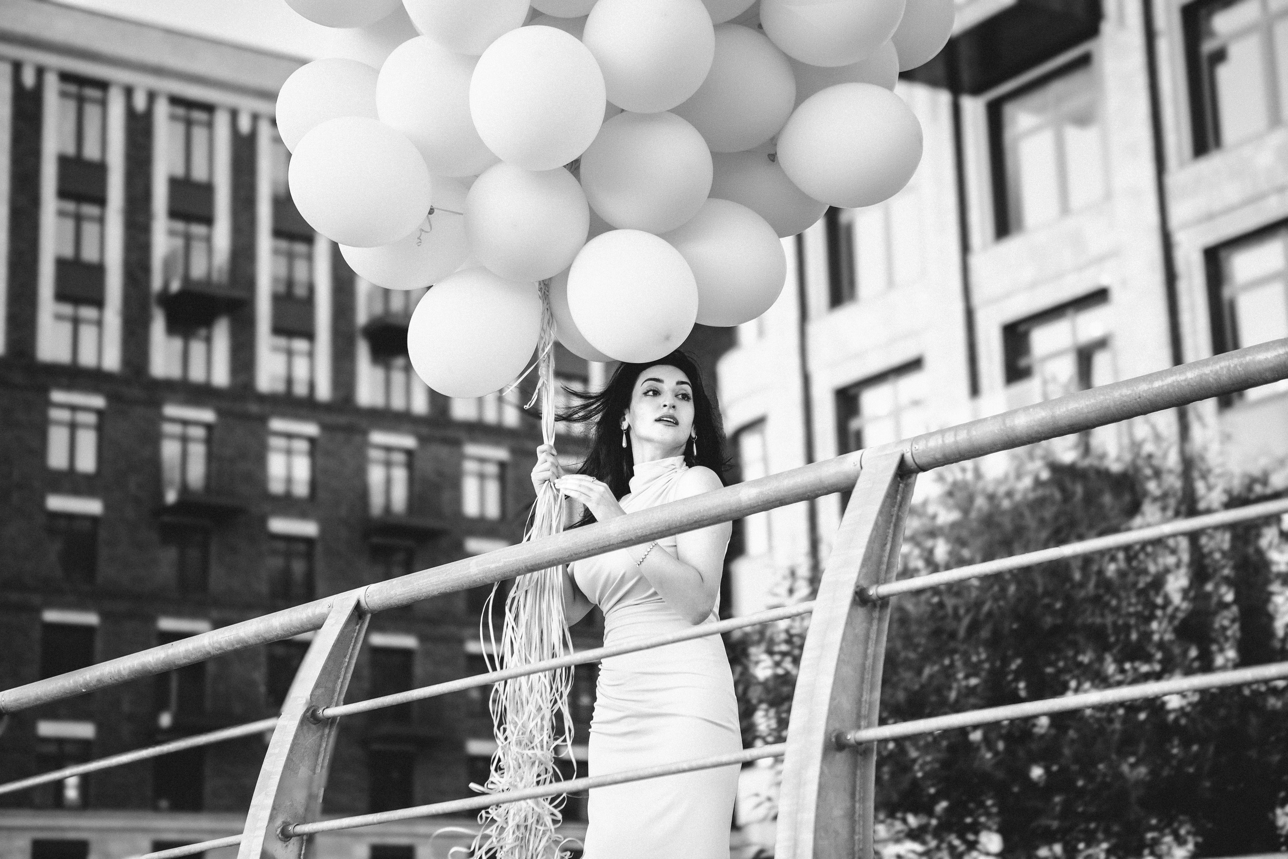 Ульвия — с воздушными шарами. Elena Sova — семейный и женский фотограф в Санкт-Петербурге