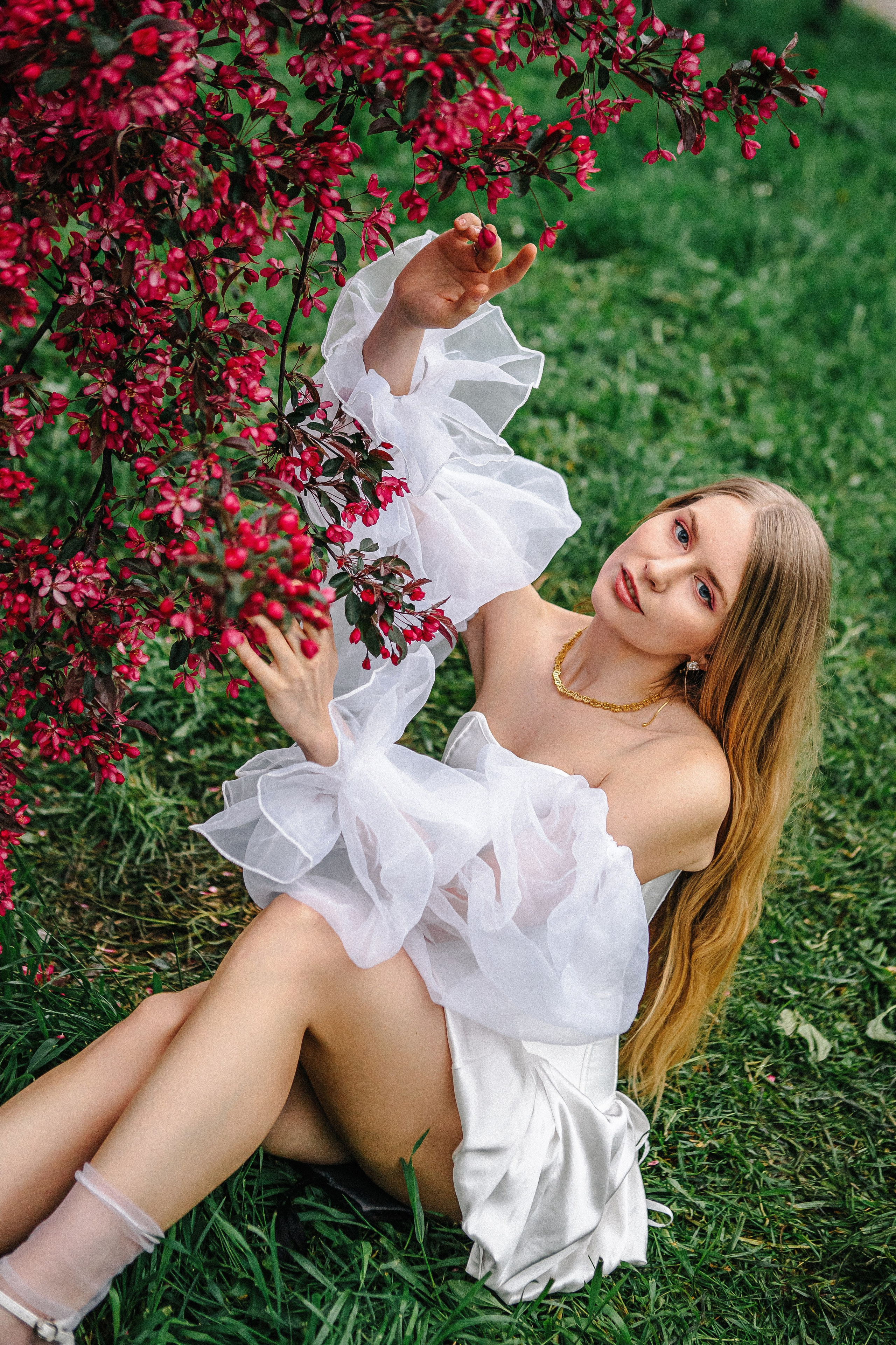 Анастасия — цветущий сад. Elena Sova — семейный и женский фотограф в Санкт-Петербурге