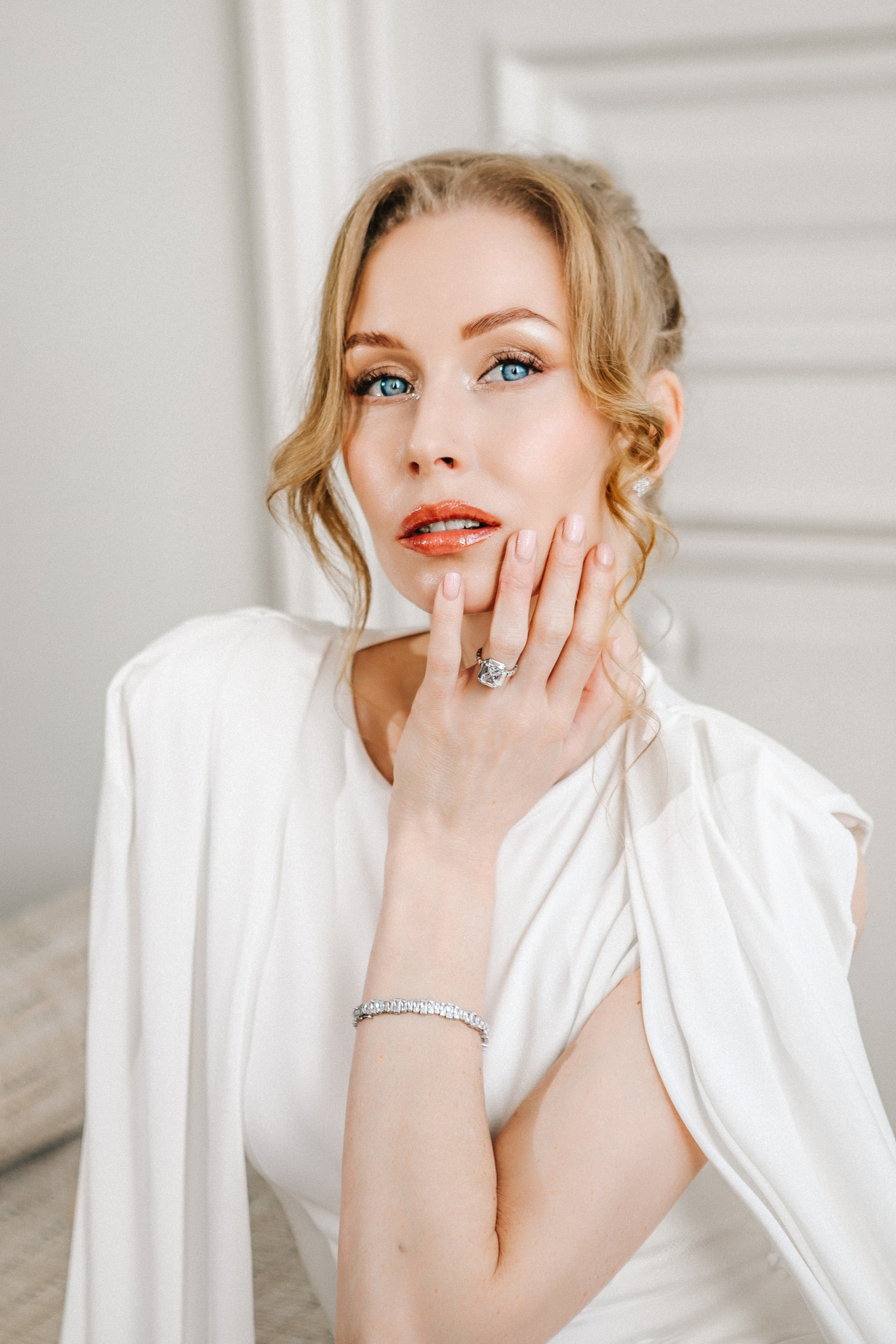 Ксения — украшения. Elena Sova — семейный и женский фотограф в Санкт-Петербурге