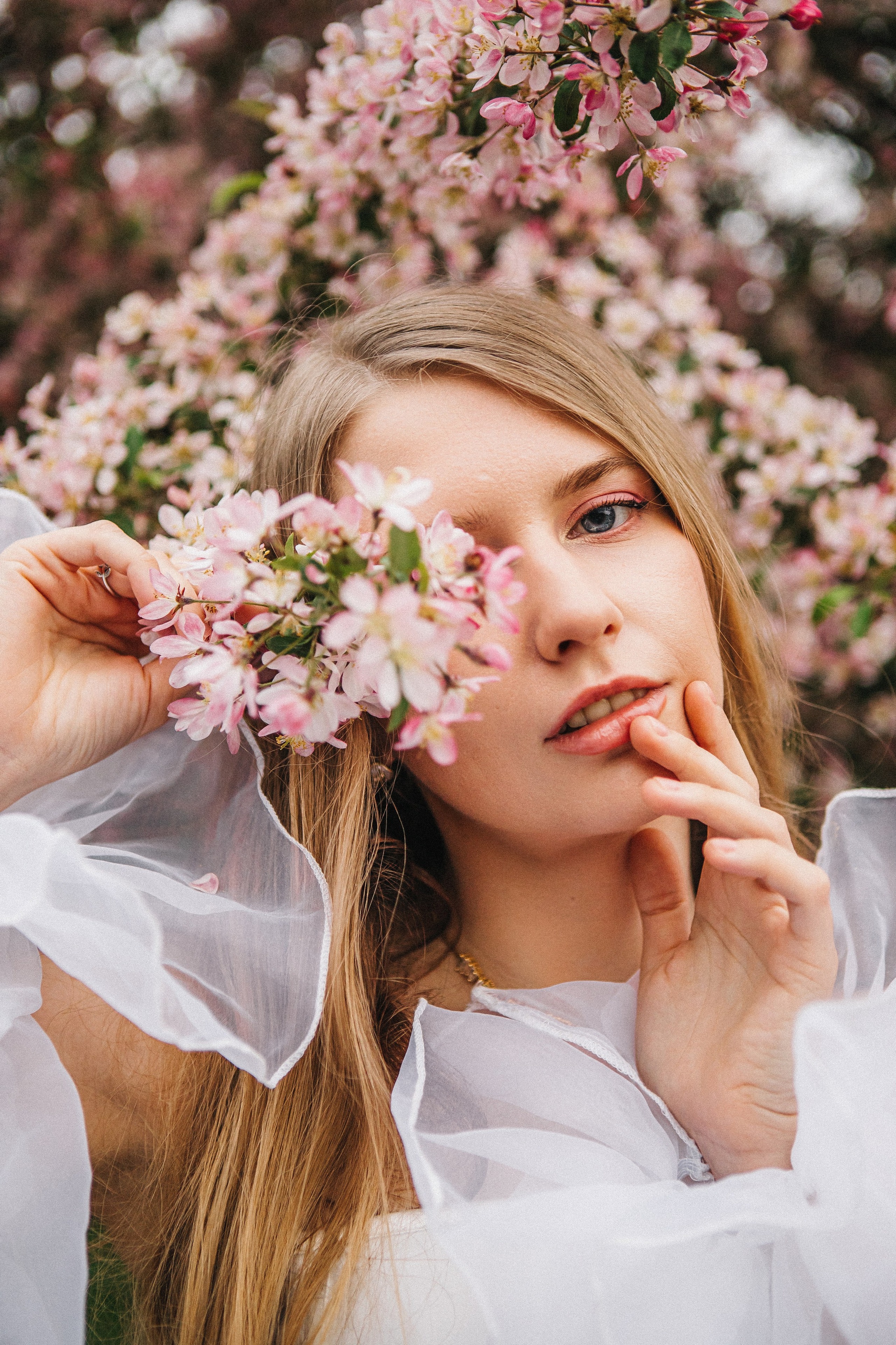 Анастасия — цветущий сад. Elena Sova — семейный и женский фотограф в Санкт-Петербурге