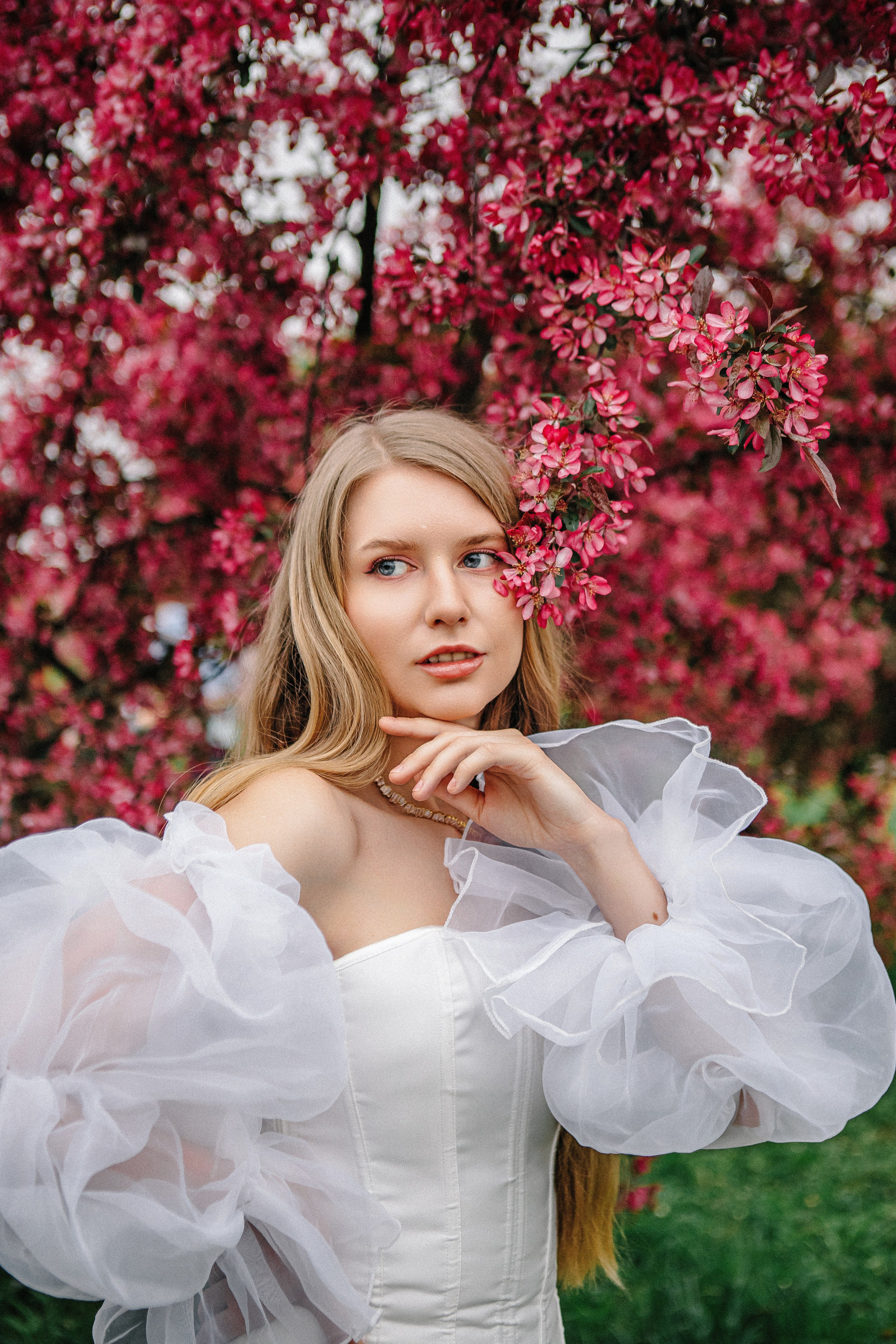 Анастасия — цветущий сад. Elena Sova — семейный и женский фотограф в Санкт-Петербурге