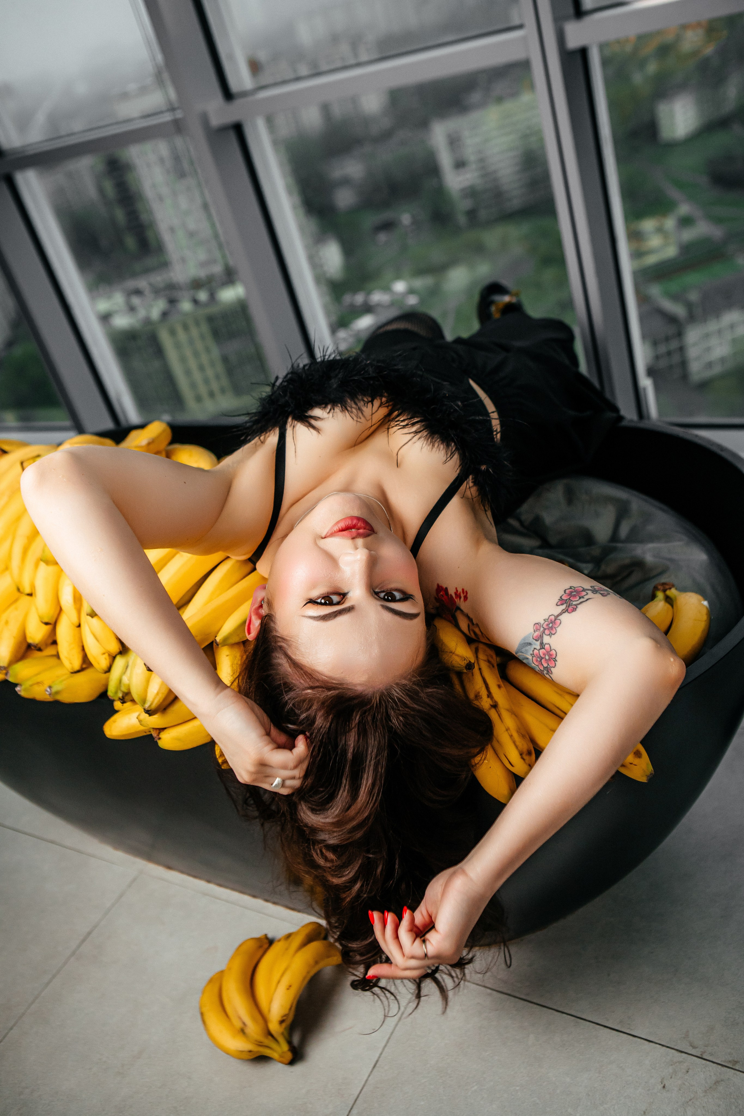 Алина — банановый переполох. Elena Sova — семейный и женский фотограф в Санкт-Петербурге