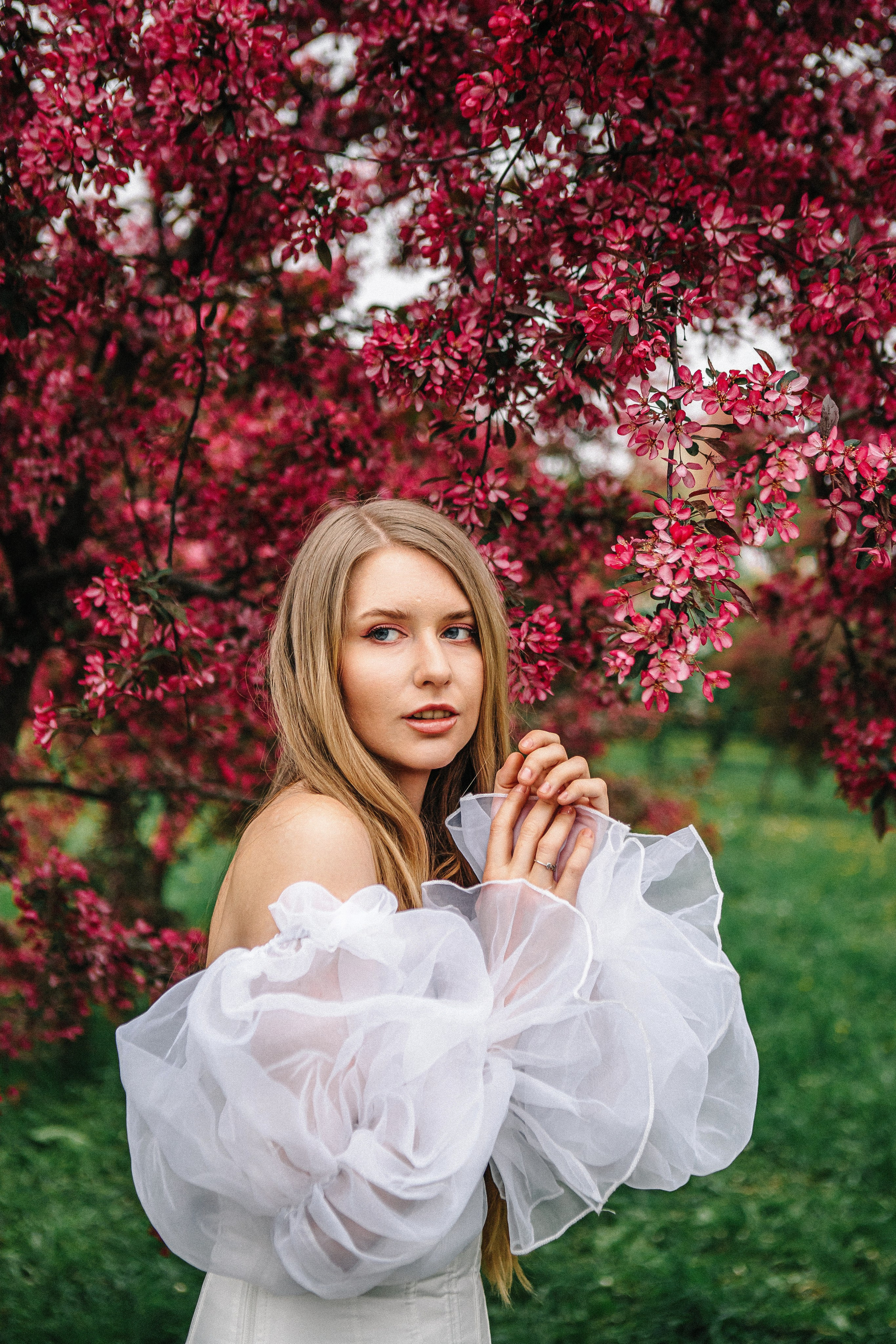 Анастасия — цветущий сад. Elena Sova — семейный и женский фотограф в Санкт-Петербурге