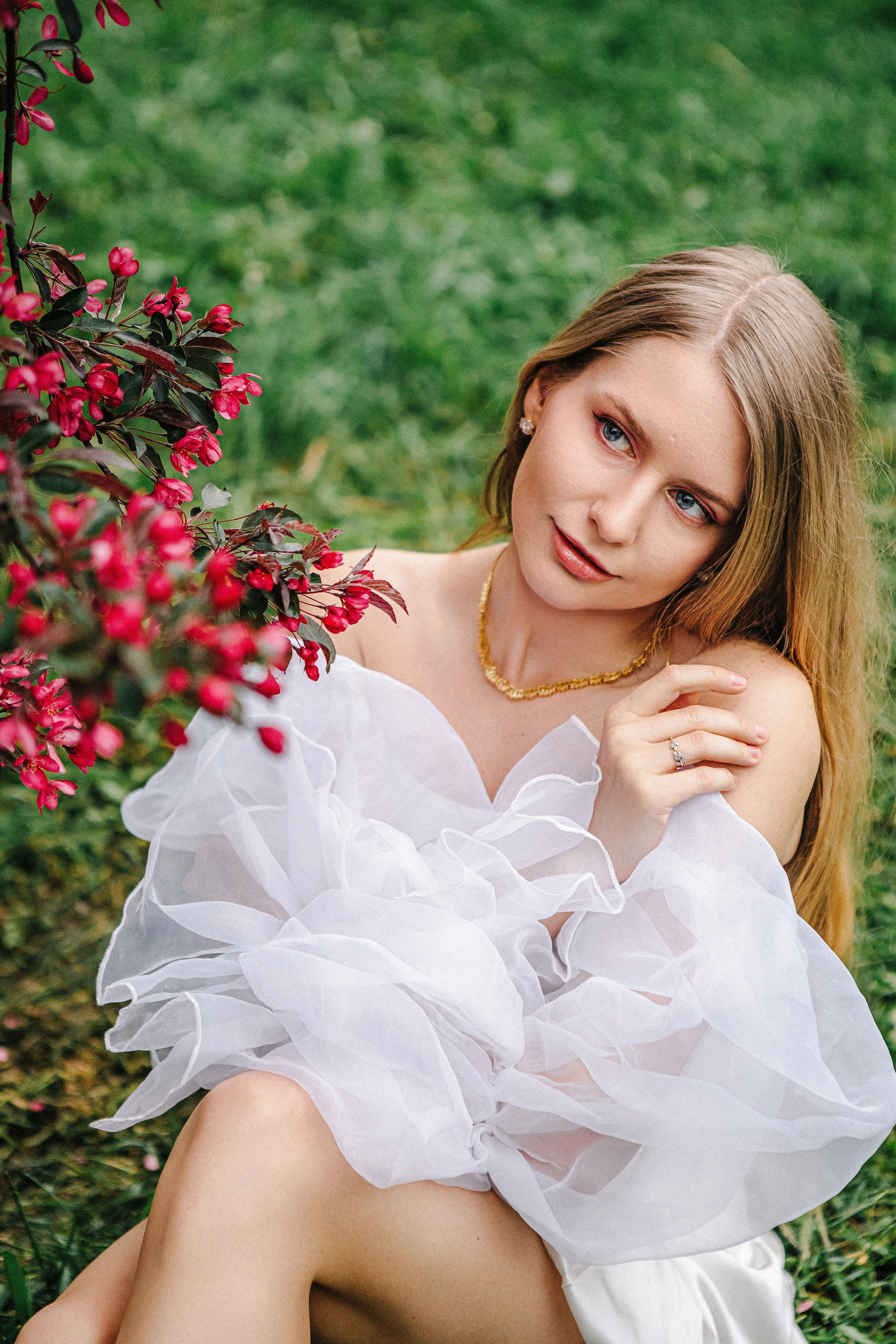 Анастасия — цветущий сад. Elena Sova — семейный и женский фотограф в Санкт-Петербурге
