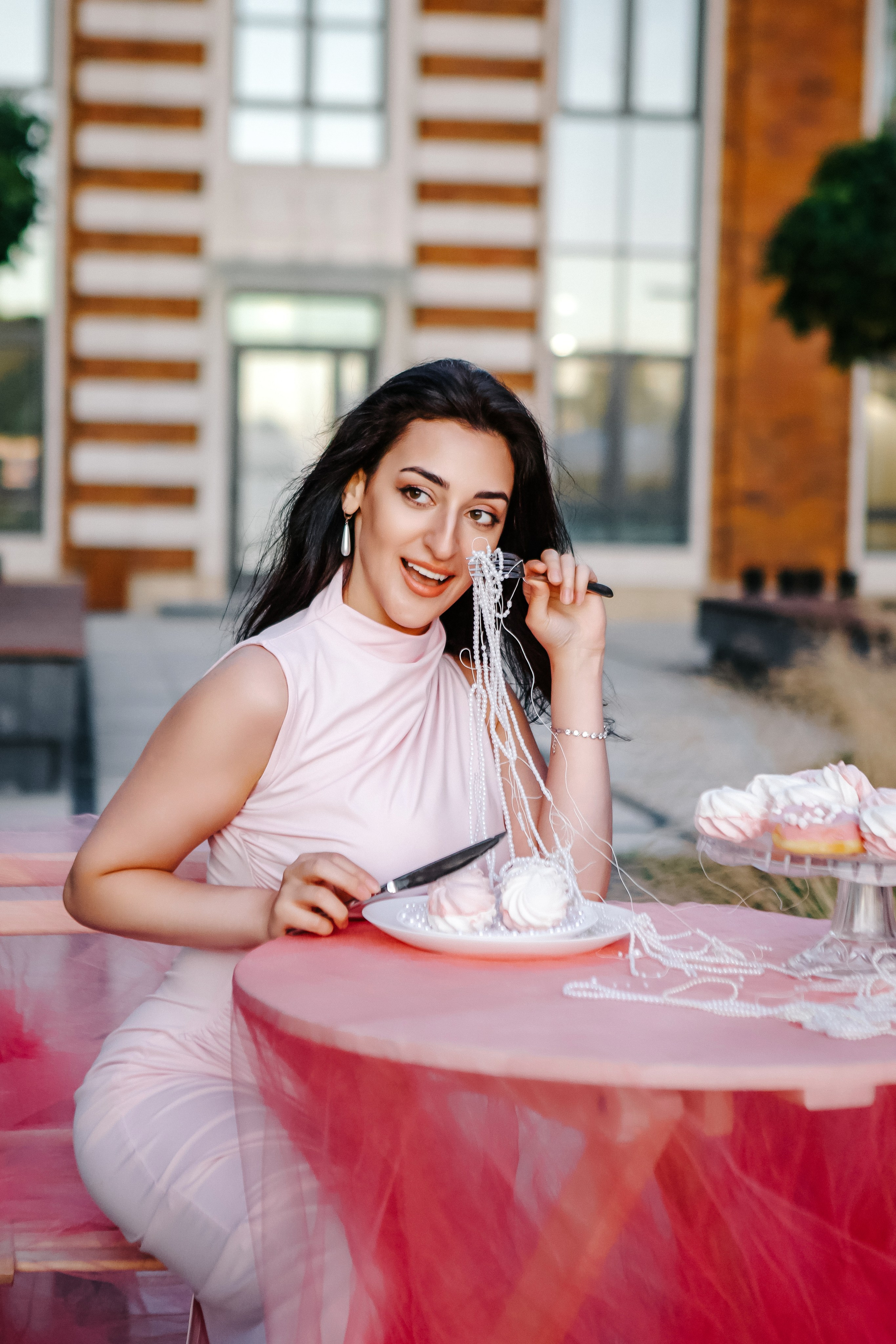 Ульвия — с воздушными шарами. Elena Sova — семейный и женский фотограф в Санкт-Петербурге