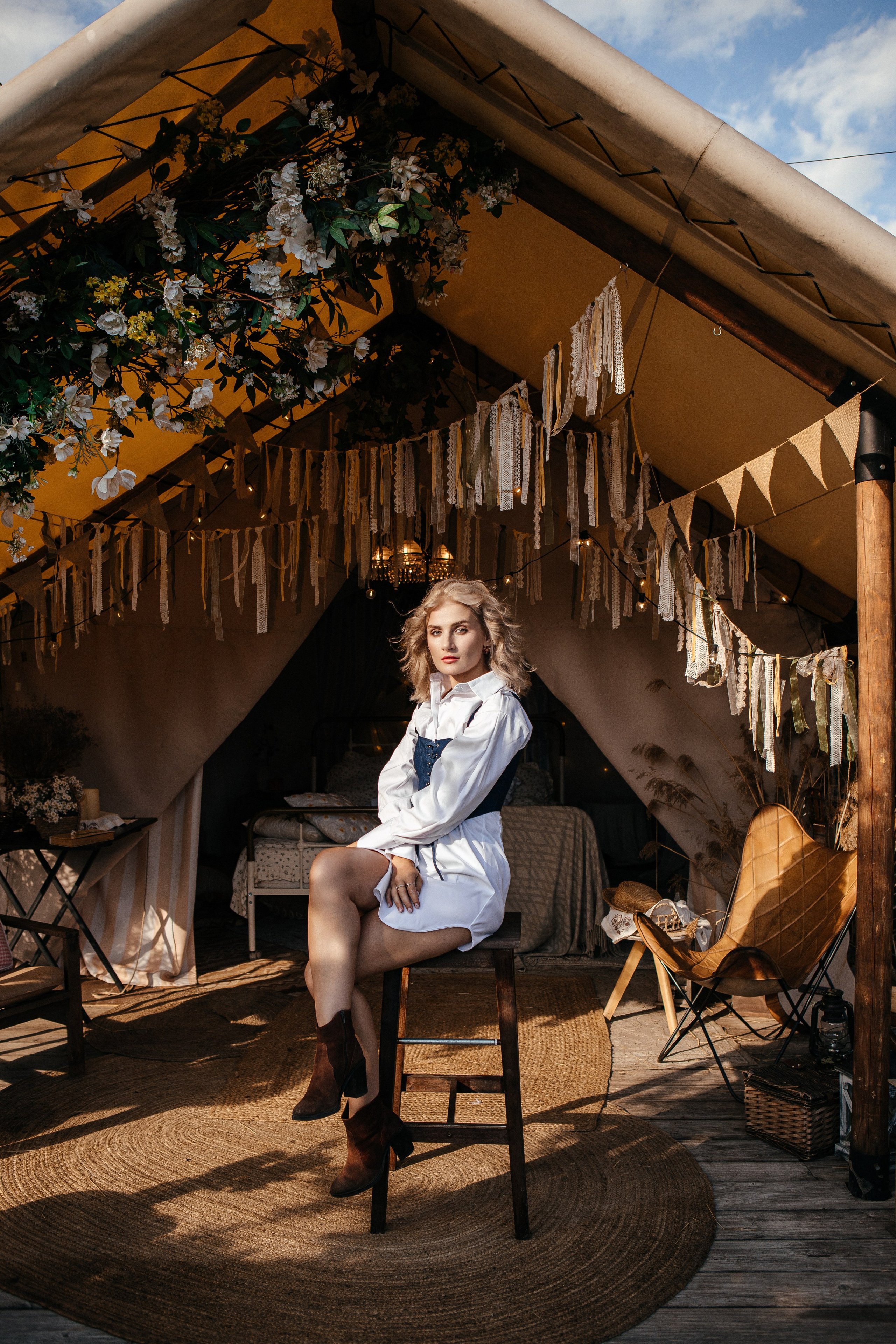 Юлия в шале. Elena Sova — семейный и женский фотограф в Санкт-Петербурге