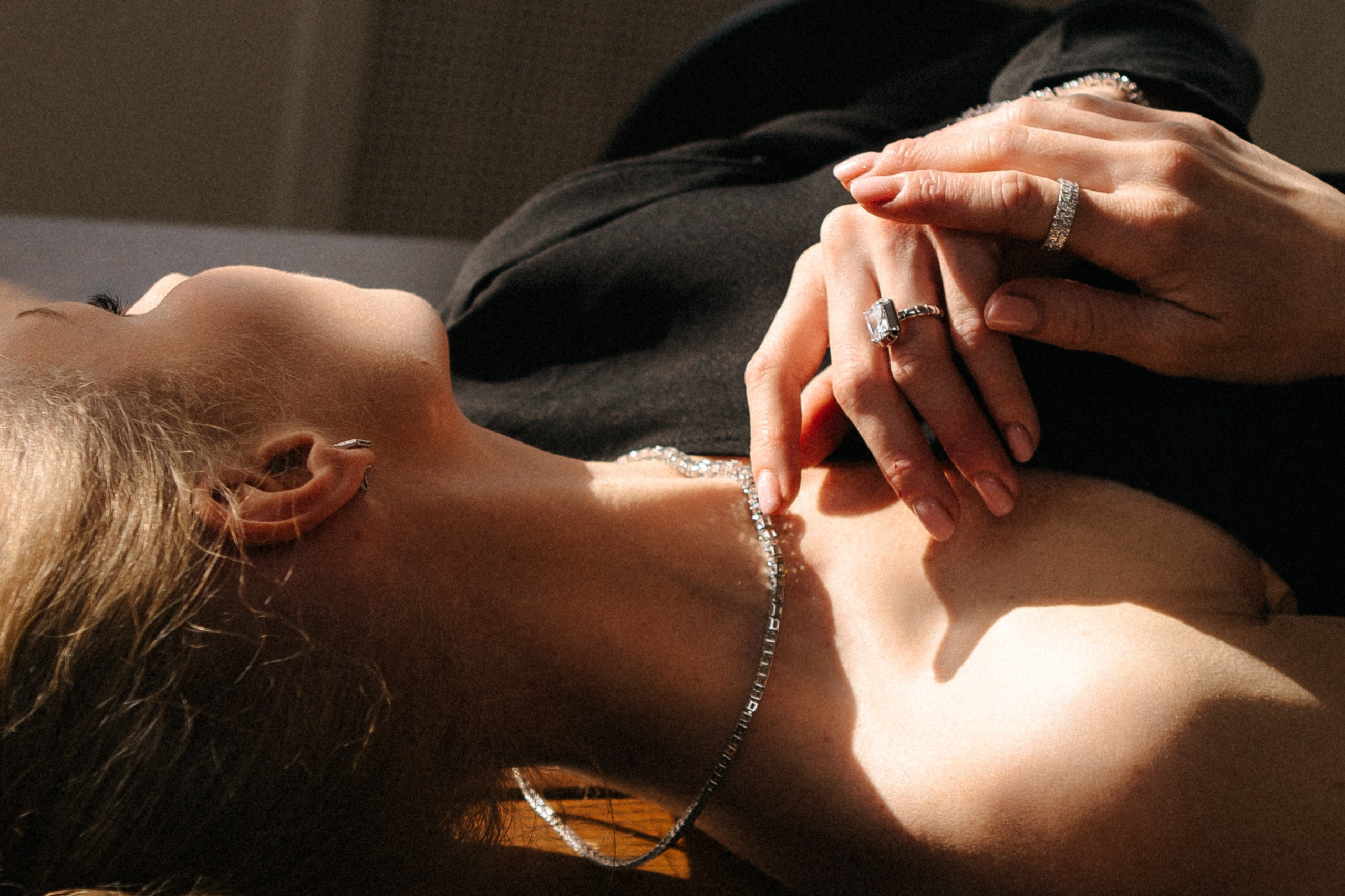 Ксения — украшения. Elena Sova — семейный и женский фотограф в Санкт-Петербурге