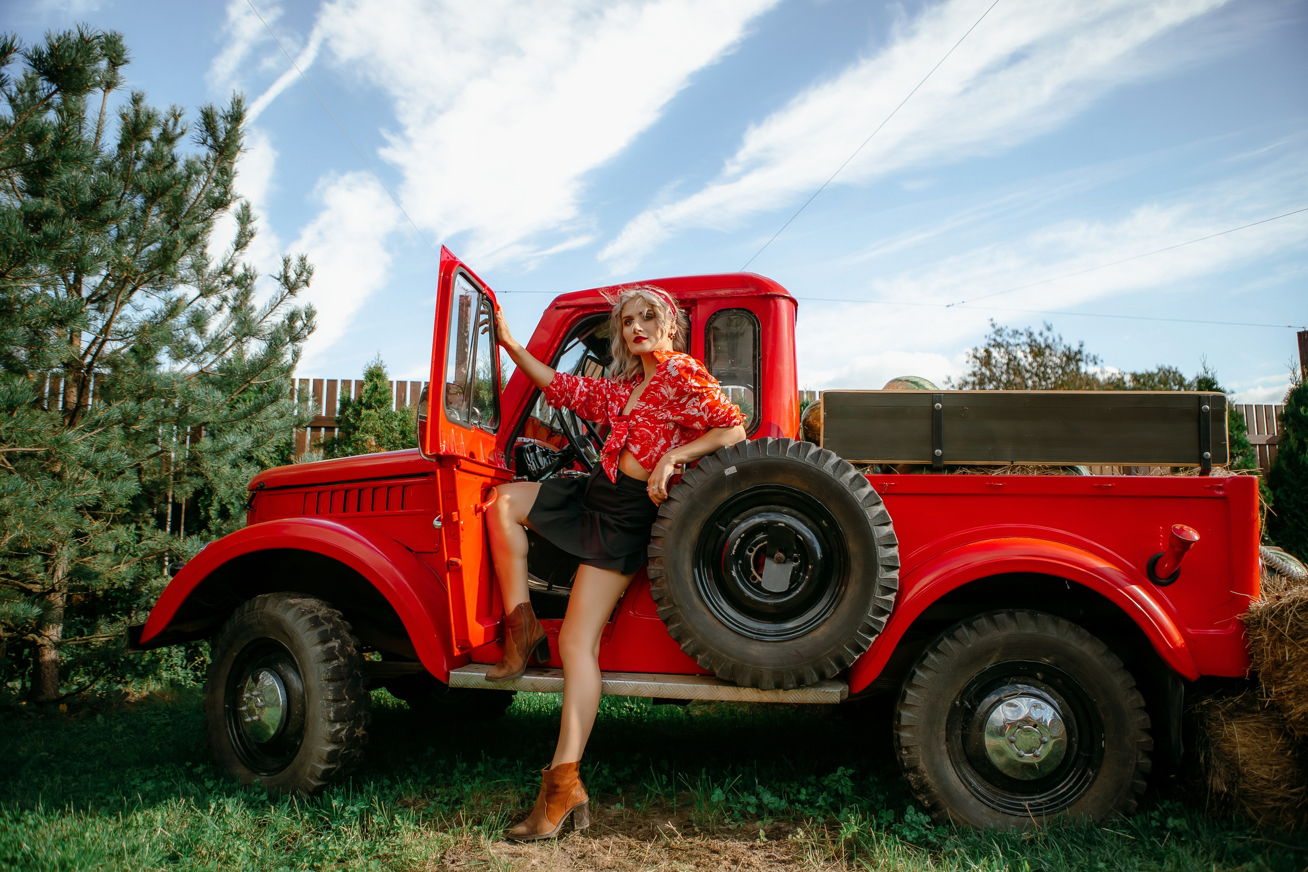Юля в арбузах. Elena Sova — семейный и женский фотограф в Санкт-Петербурге