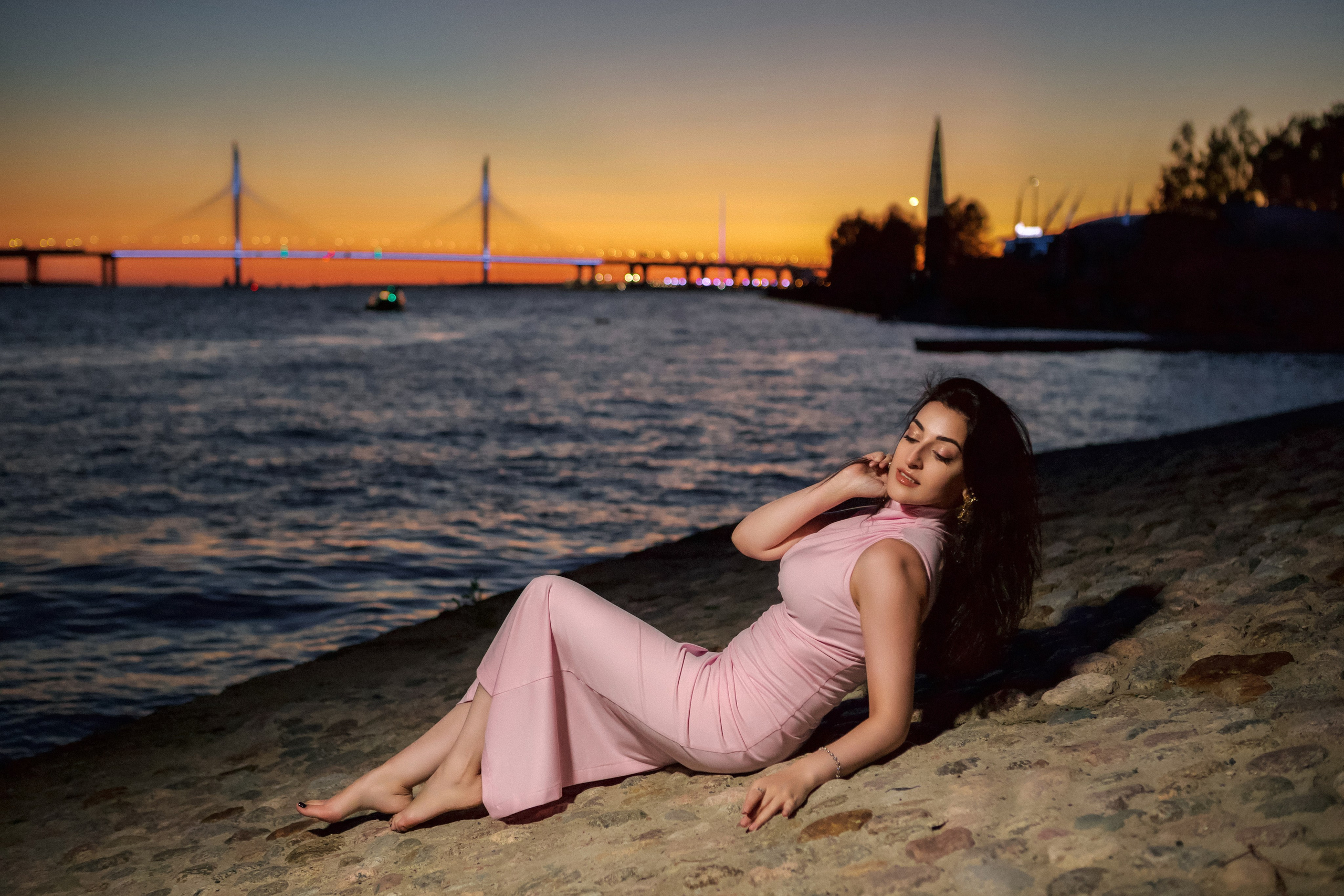 Ульвия — с воздушными шарами. Elena Sova — семейный и женский фотограф в Санкт-Петербурге