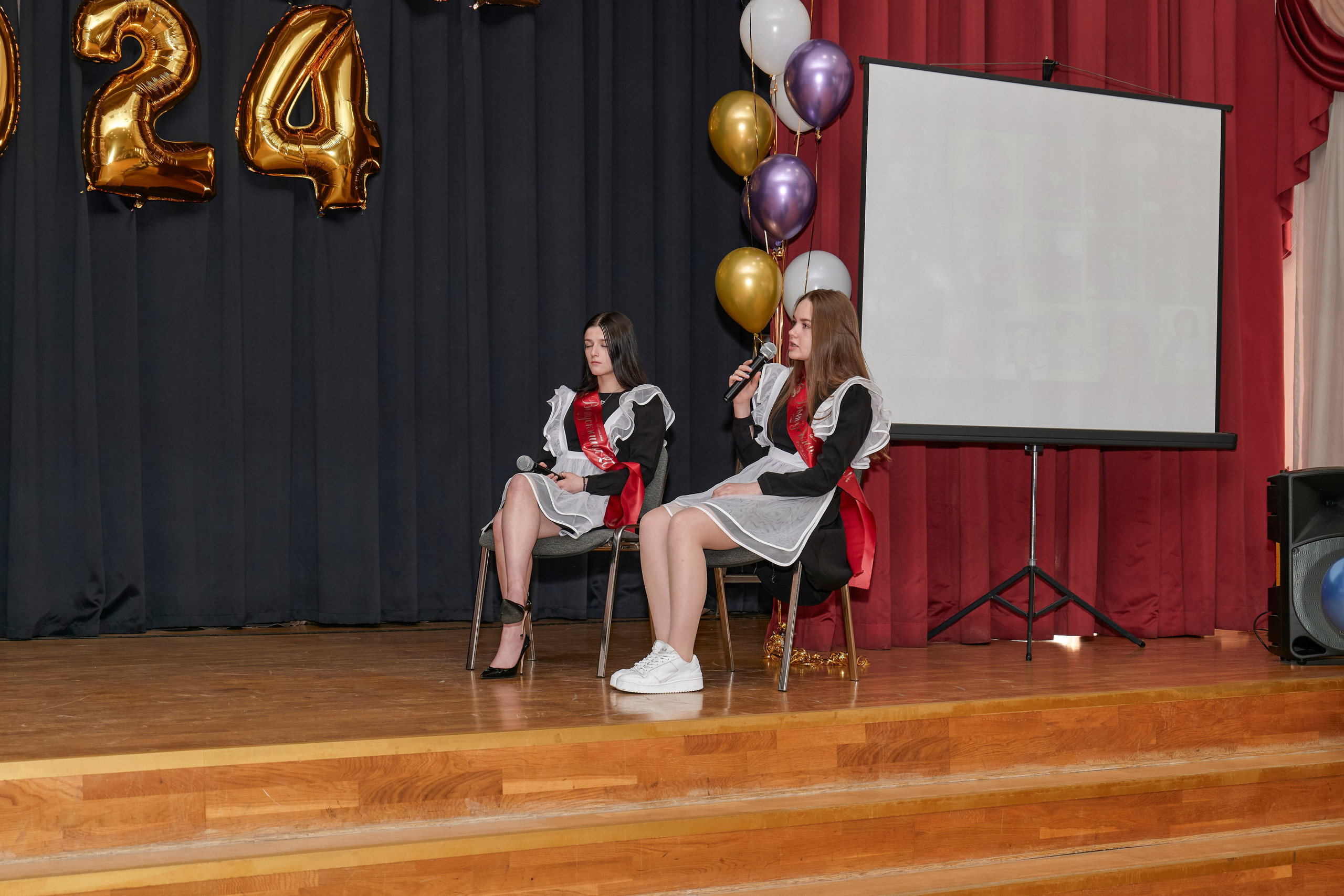 Последний звонок школа 1413. Детский и семейный фотограф г. Москва Оксана Катаджи