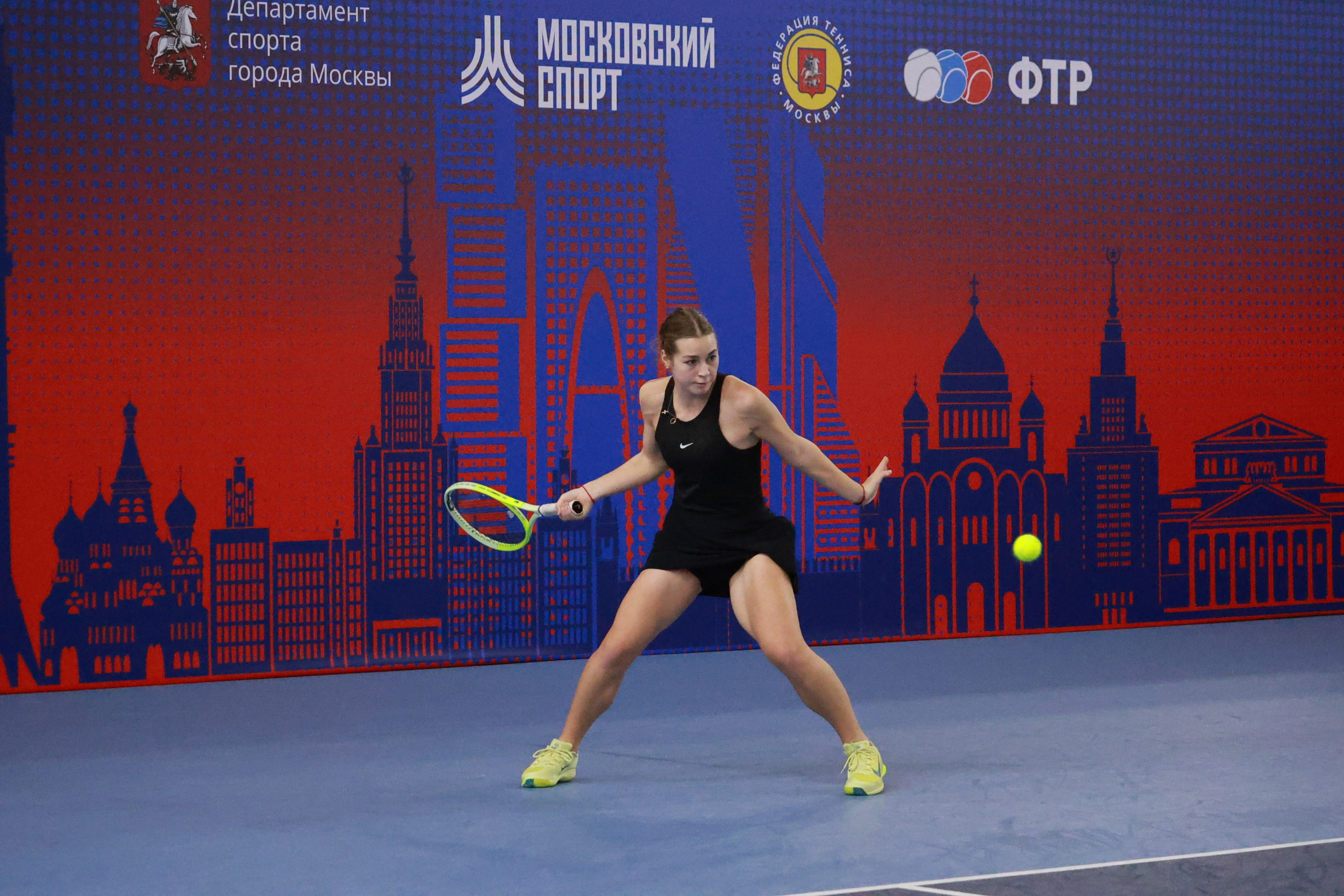 Открытый зимний кубок по теннису Winter Moscow Open 2025. Репортажный фотограф, спортивный фотограф в Москве и области