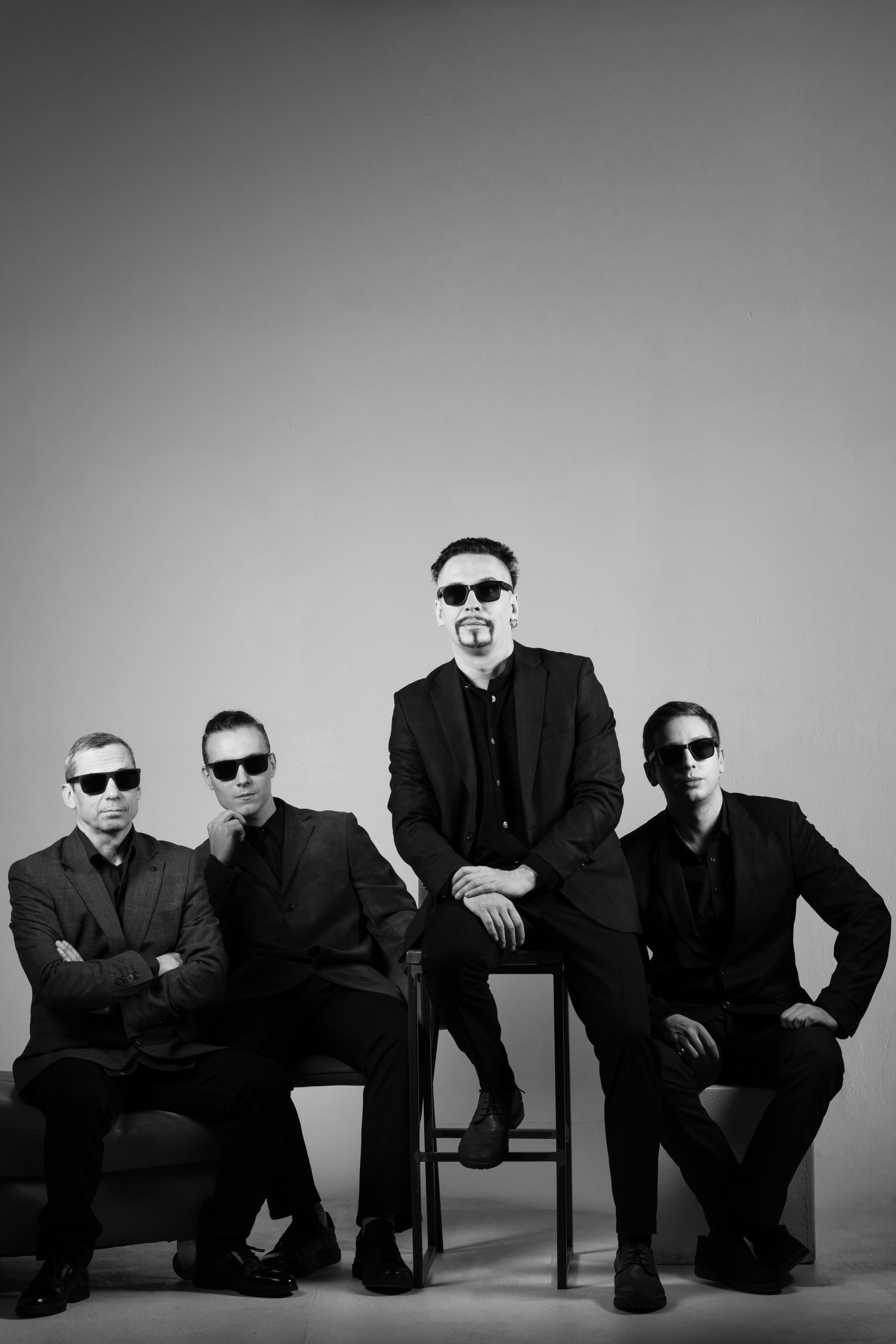 Группа "Бумажный Змей"