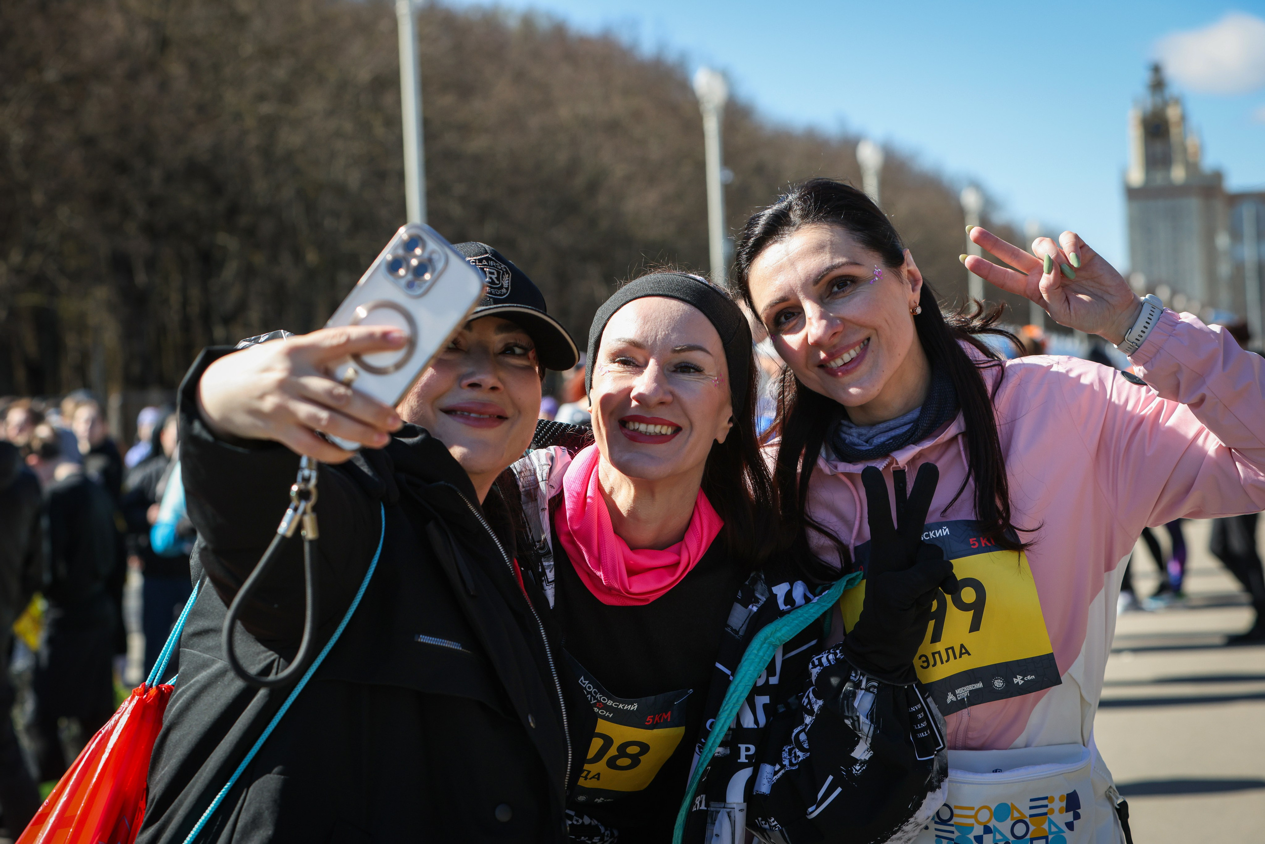 Московский полумарафон 25 и 26.04.26. Фотограф Сергей Ловкий