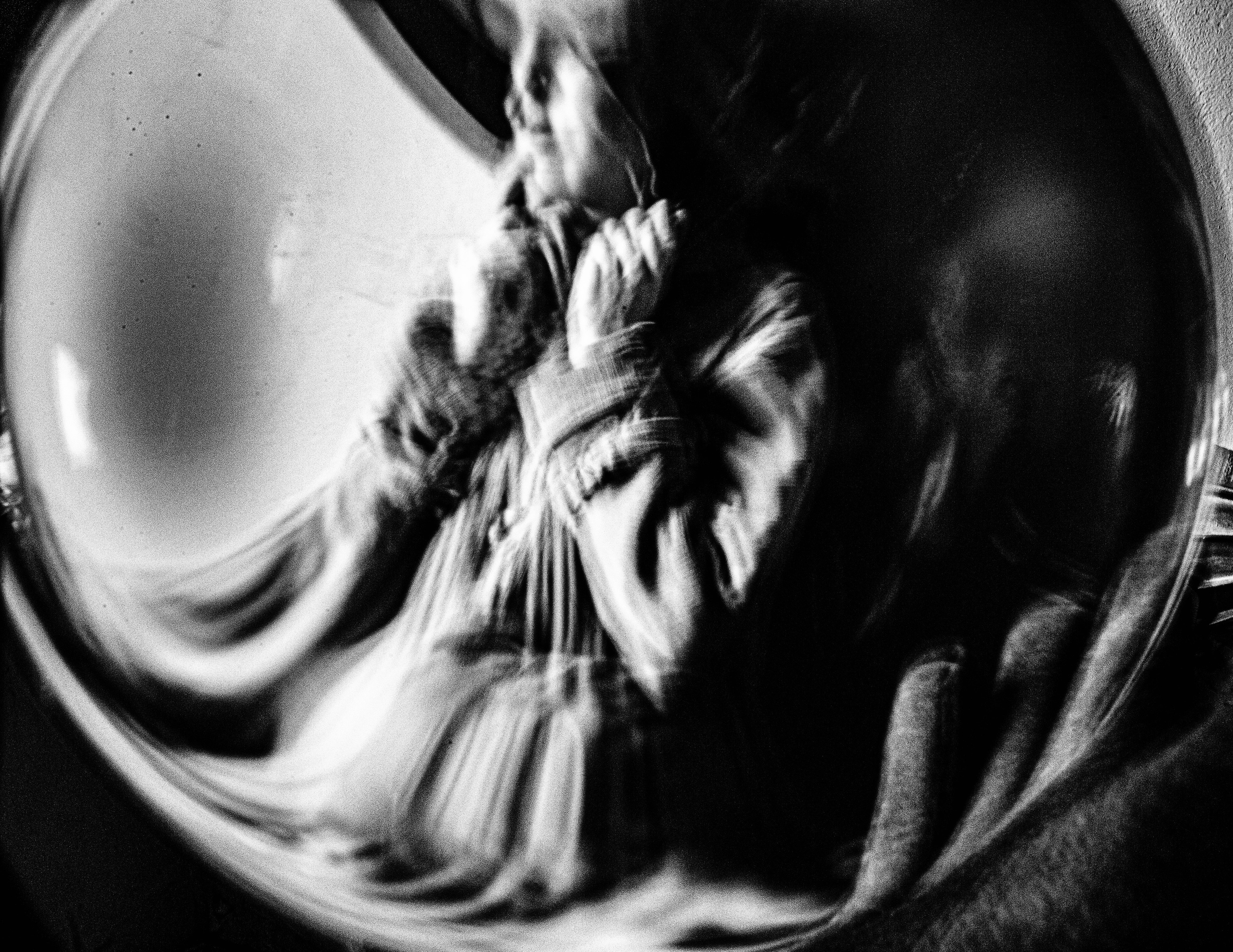 Валя. Портретная съёмка. Черно-белый фотограф Дмитрий Пчелкин