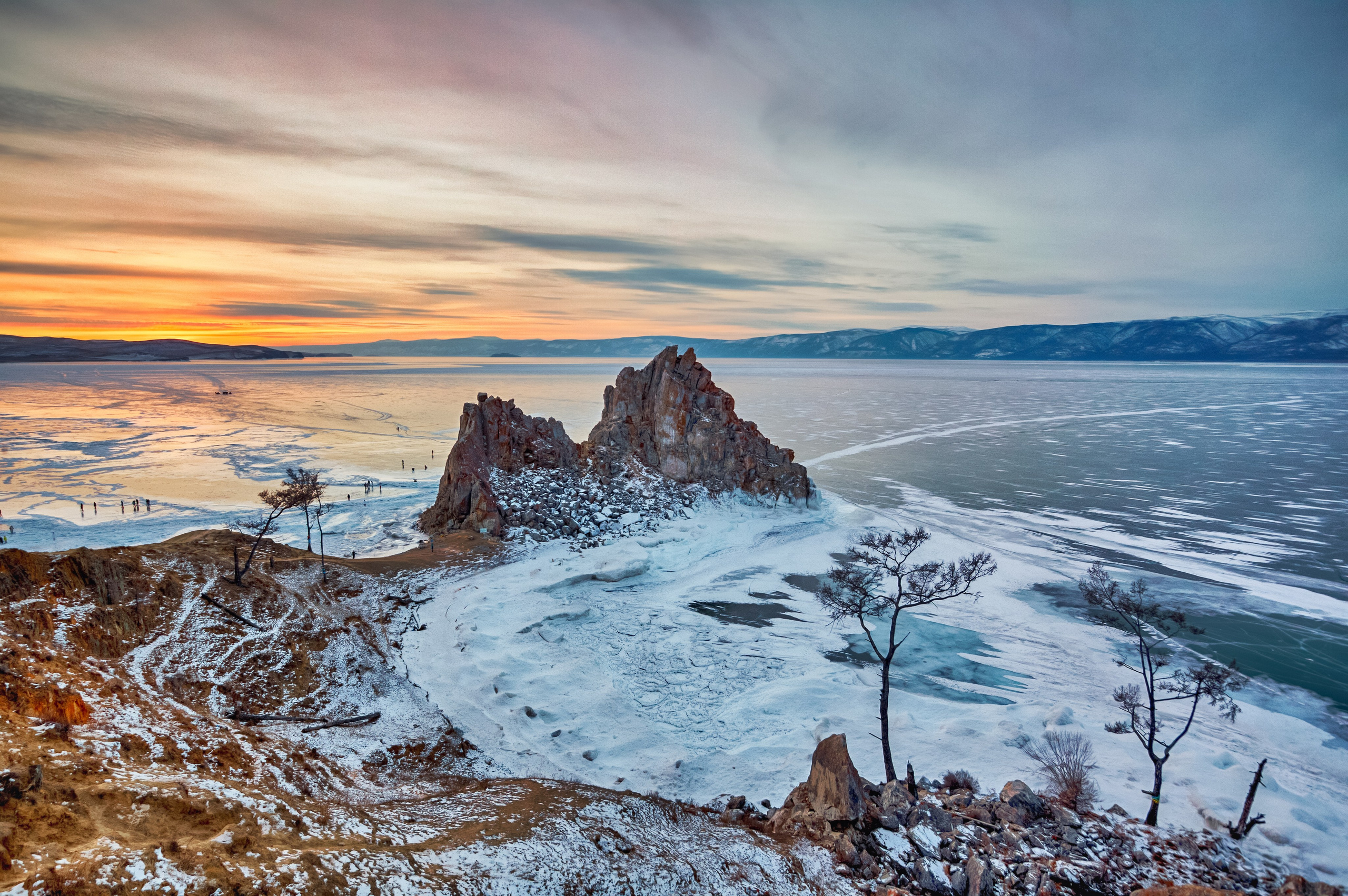 Байкал. Владимир Смирнов | Интерьер Индастриал Репортаж | Иркутск
