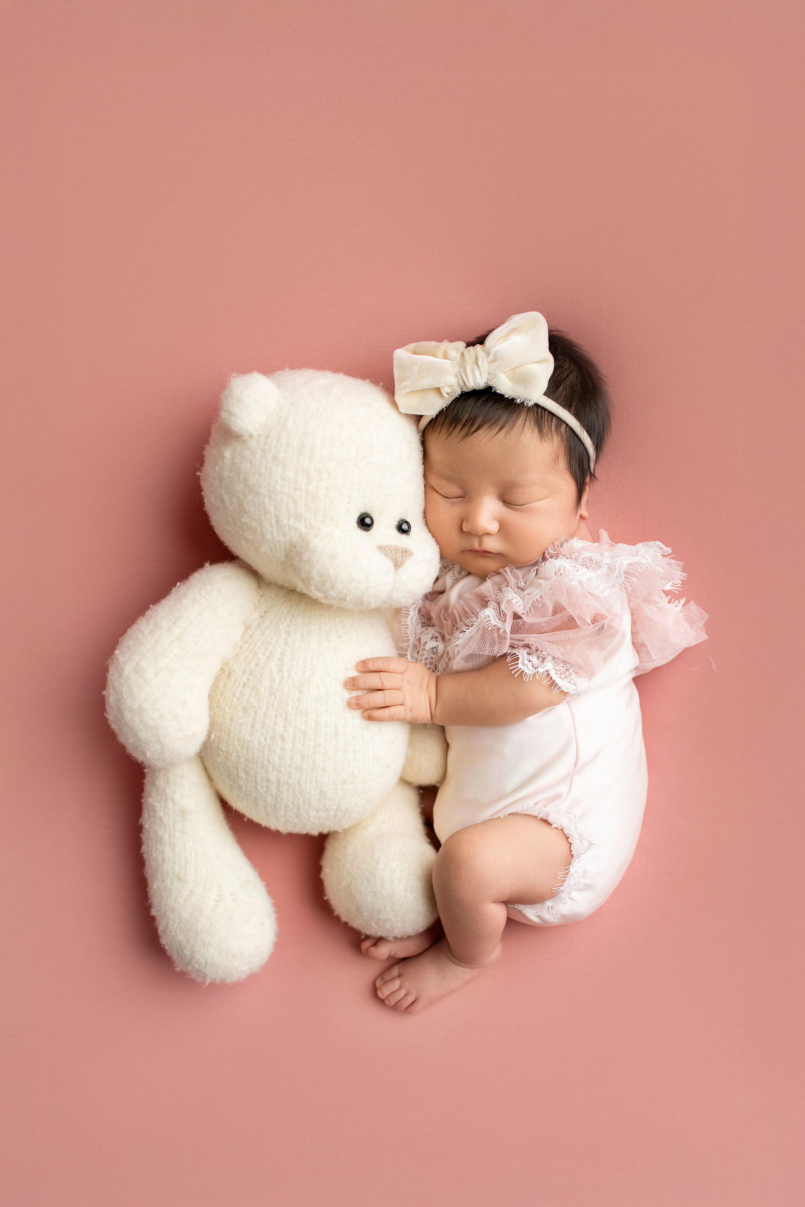 Newborn. Творческая команда Ульяшевы, свадебная и семейная фотография. Кахахста