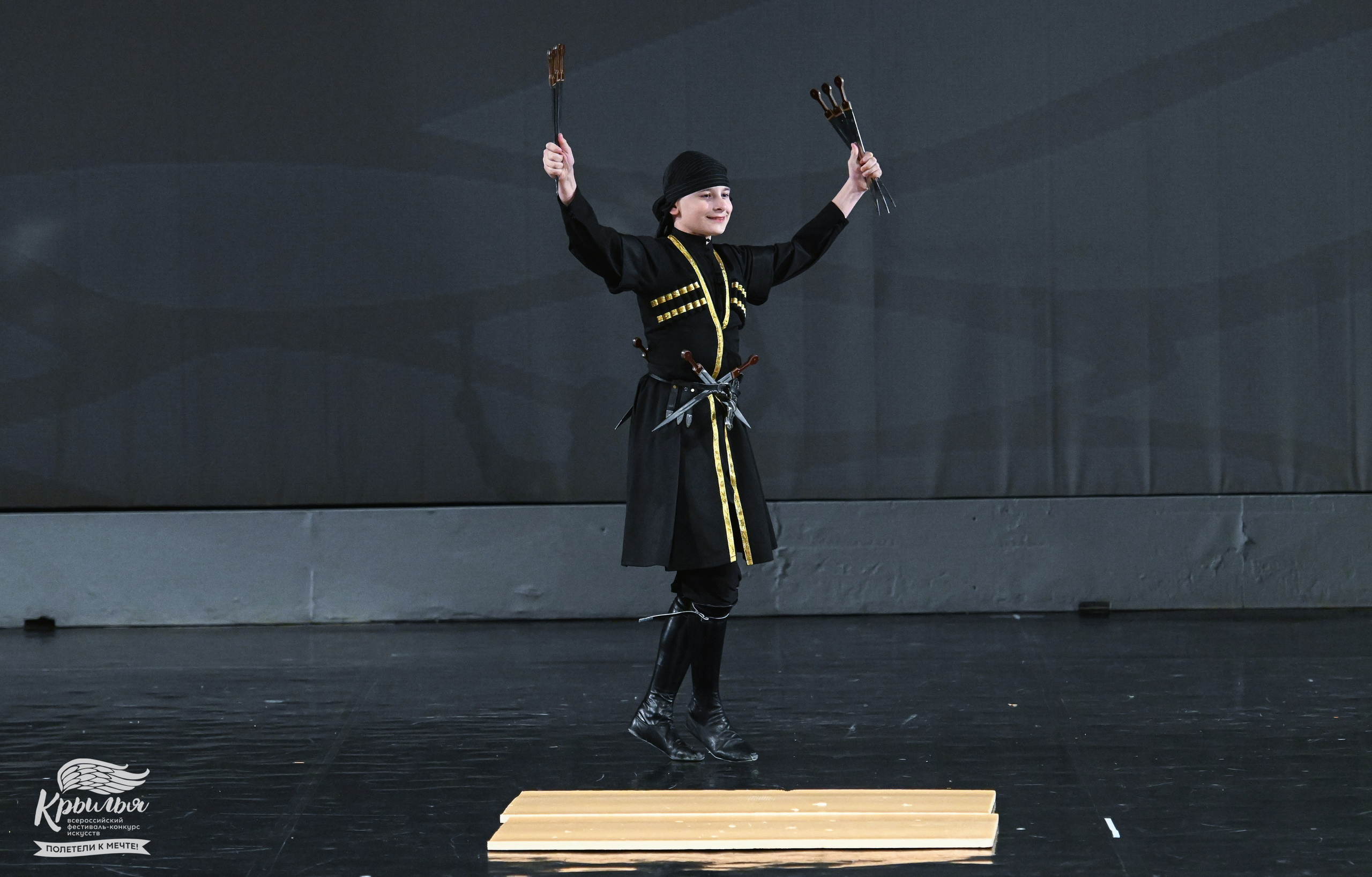 04.06.2025 Всероссийский фестиваль-конкурс искусств «Крылья» г. Санкт- Петербург. Медиастудия Фото Концепт