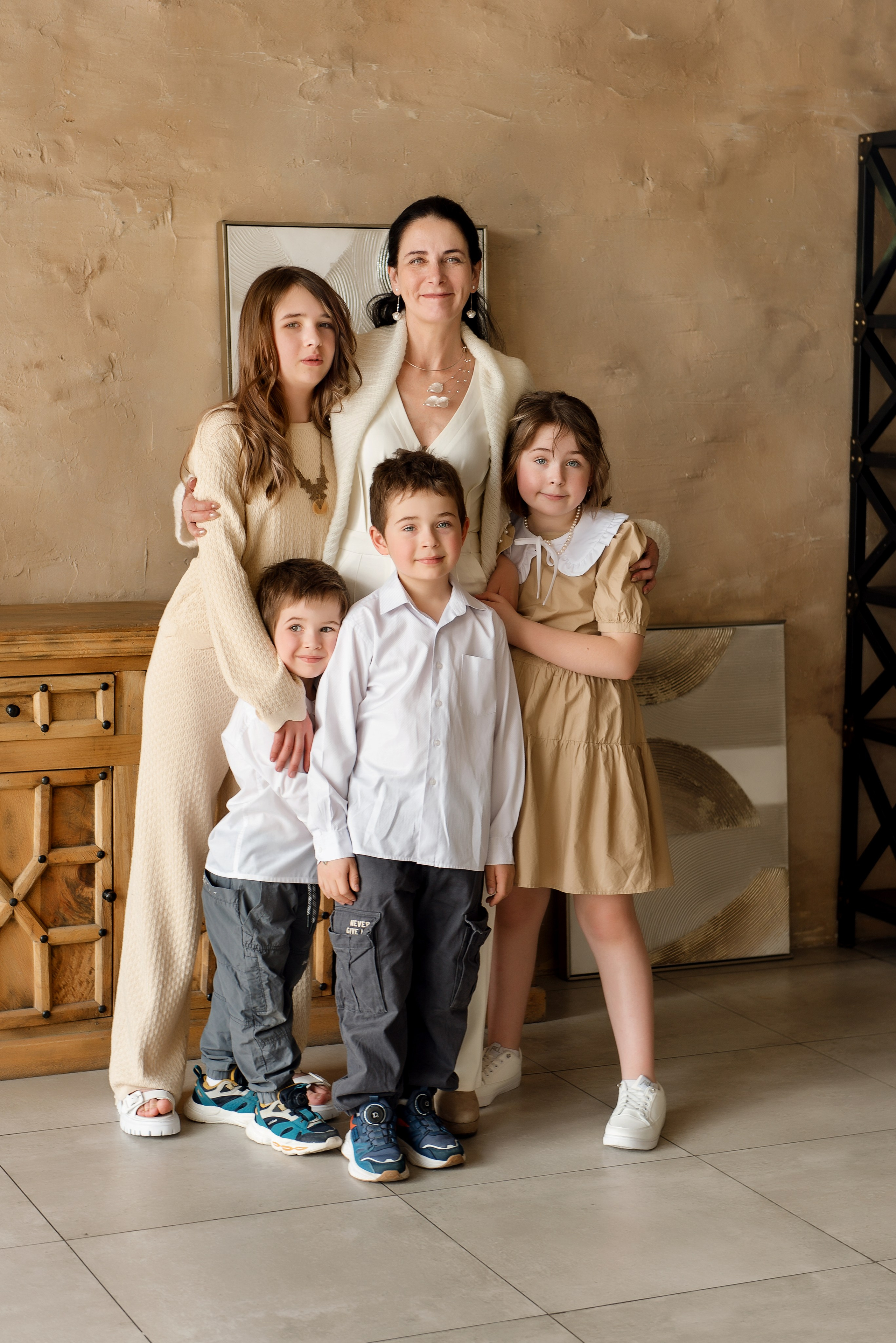 Семейная съёмка в студии. Детский фотограф в Долгопрудном и Москве