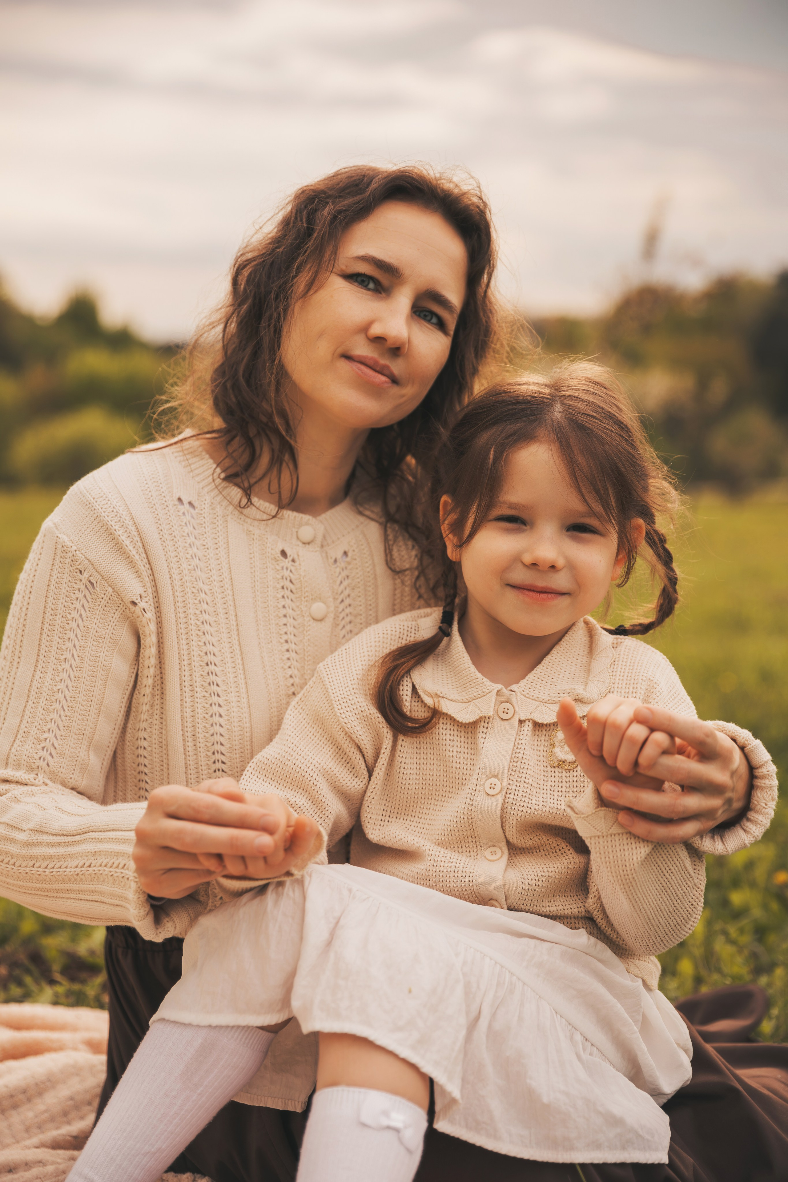 Фотосессия мамы с детьми в парке. Семейный и женский фотограф в Москве Надежда Воробьева