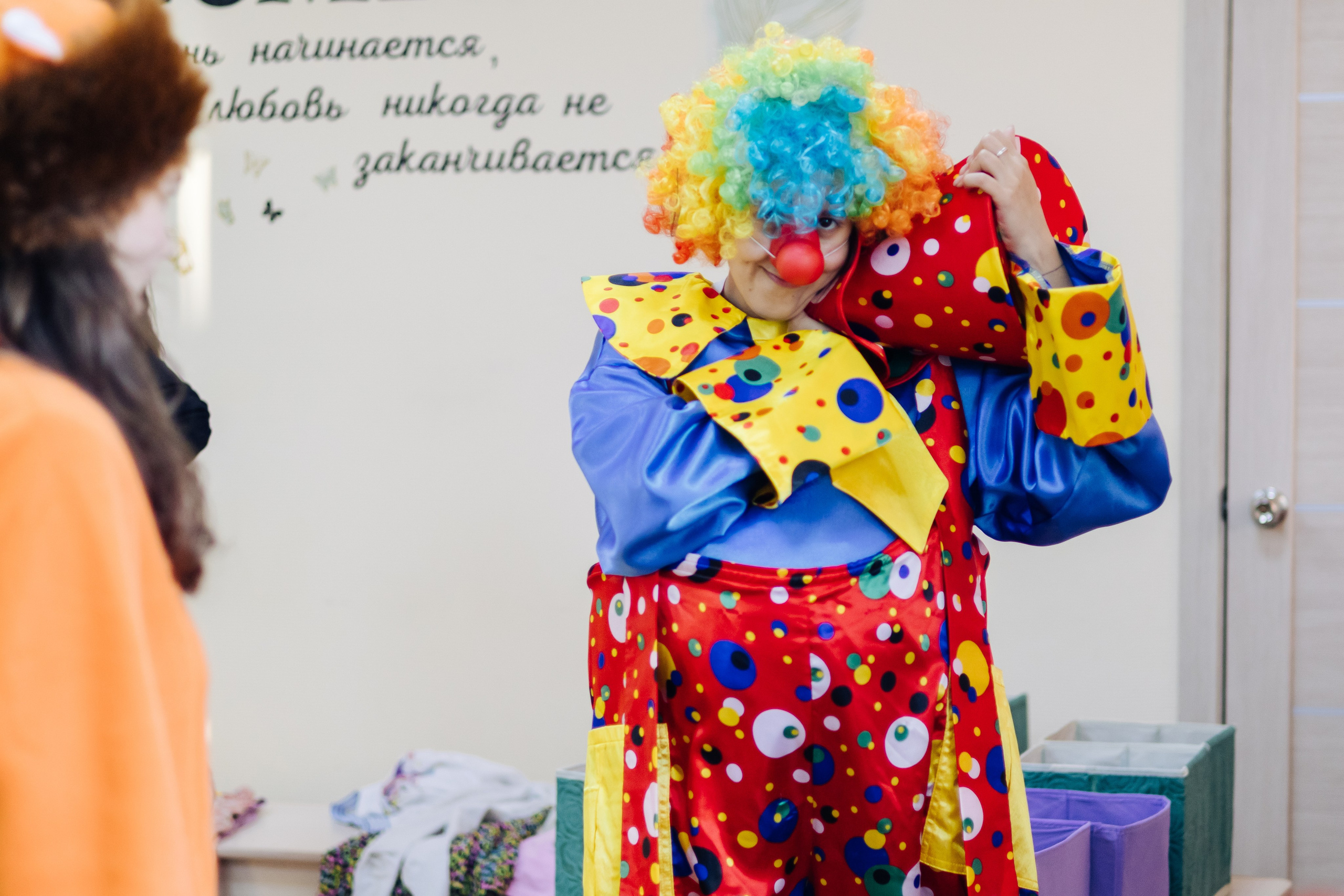 Фотосессия с кубком в детских садах г. Магнитогорска. Денис Прохоров Фотограф в г. Магнитогорск