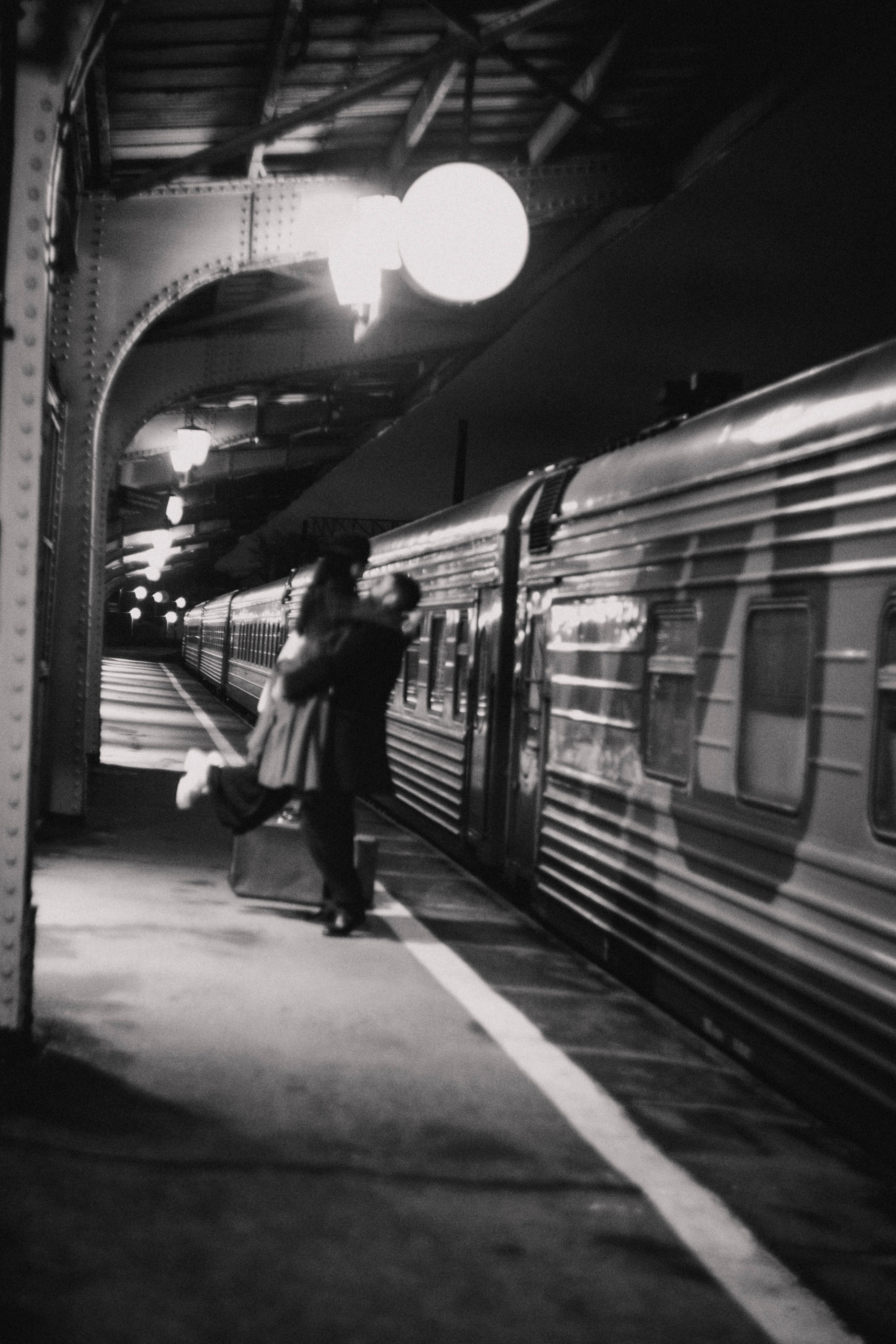 Витебский вокзал. Варя + Сергей. Фотограф в Нижнем Новгороде