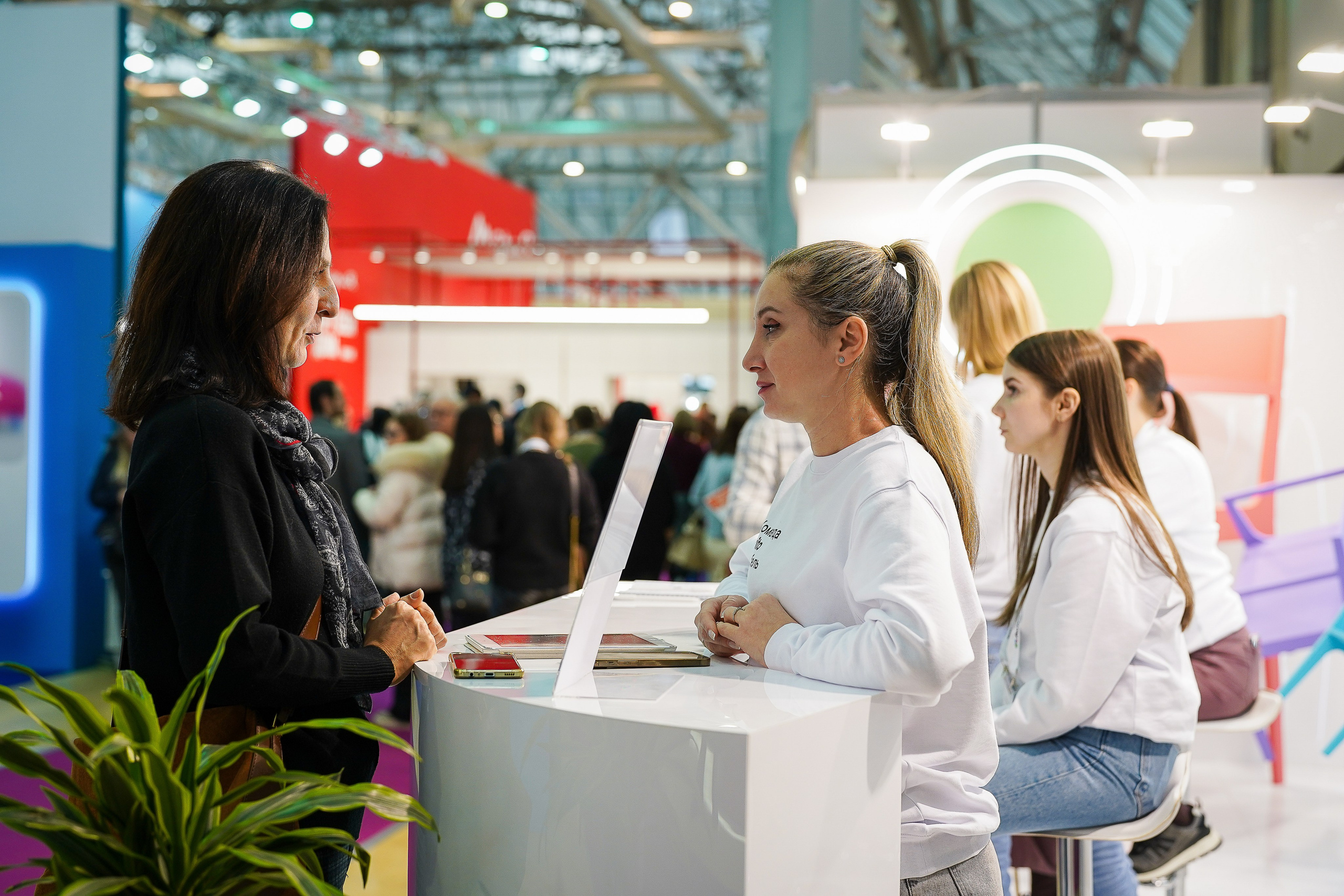 Фотограф b2b фотосъемка b2b фотограф на выставку конференцию форум. Фотограф b2b на выставки, конференции, форумы в Москве