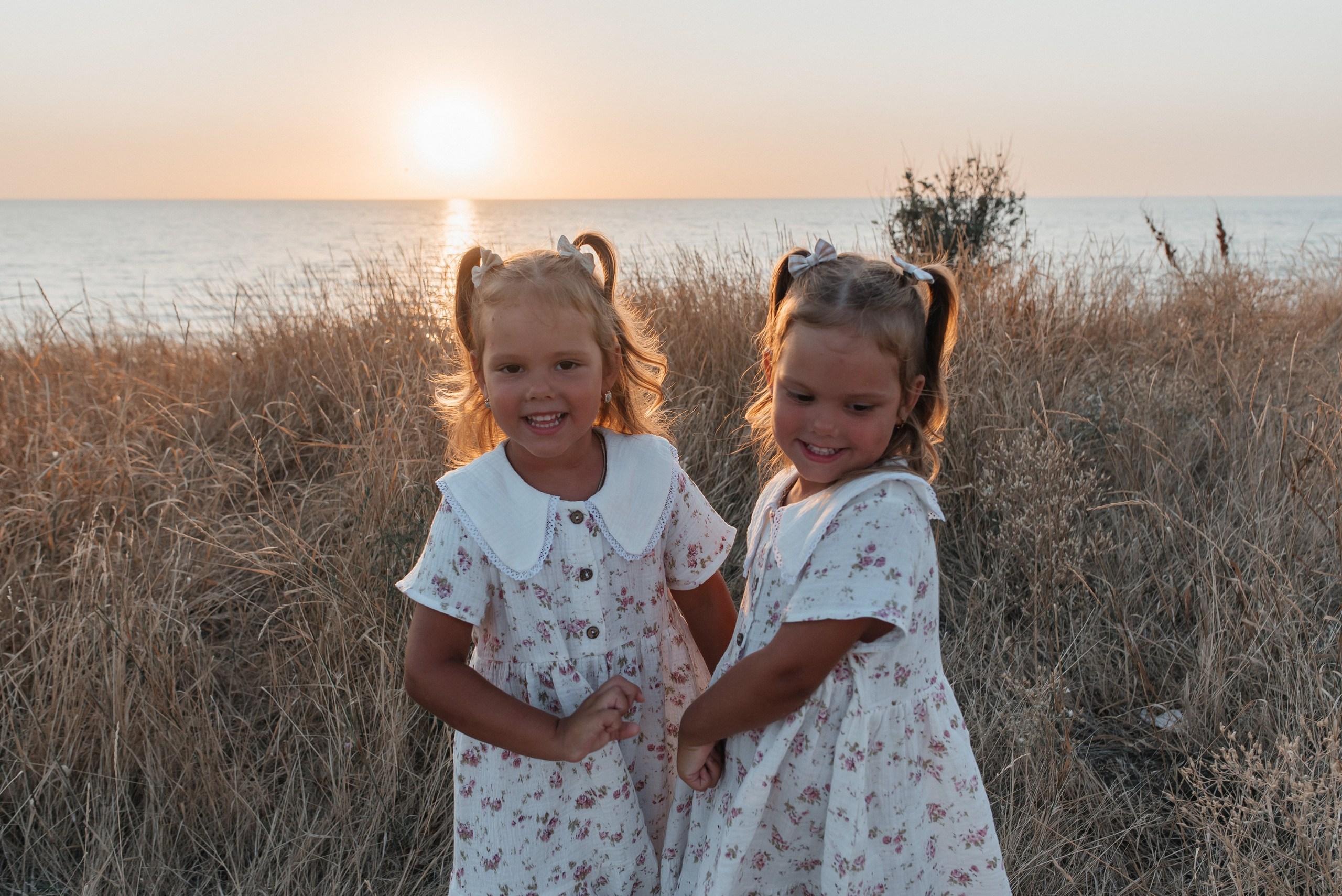 Семейная прогулка на маяке. Детский и семейный фотограф выпускной альбом Приморско-Ахтарск