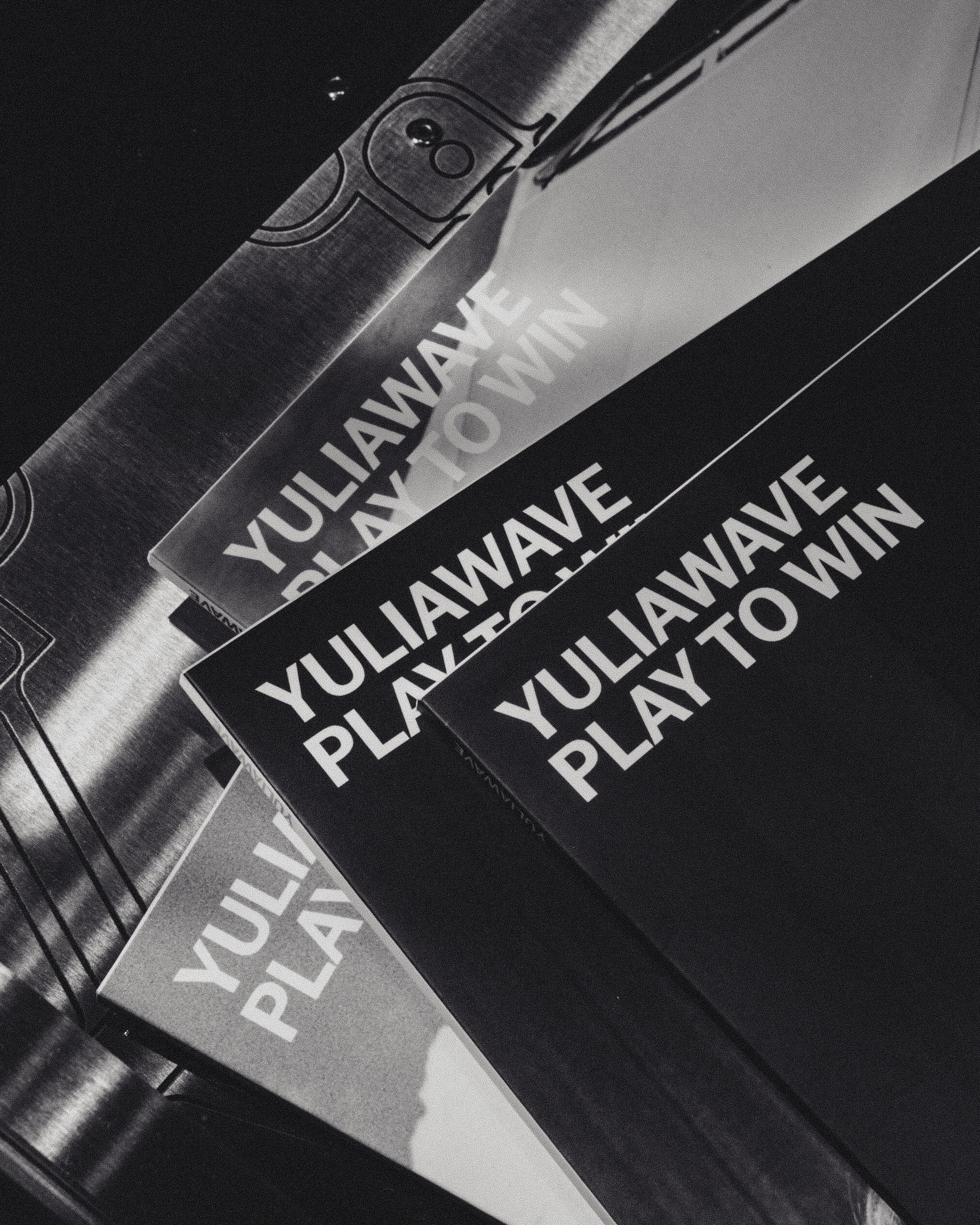 YULIA WAVE x TSVETNOY