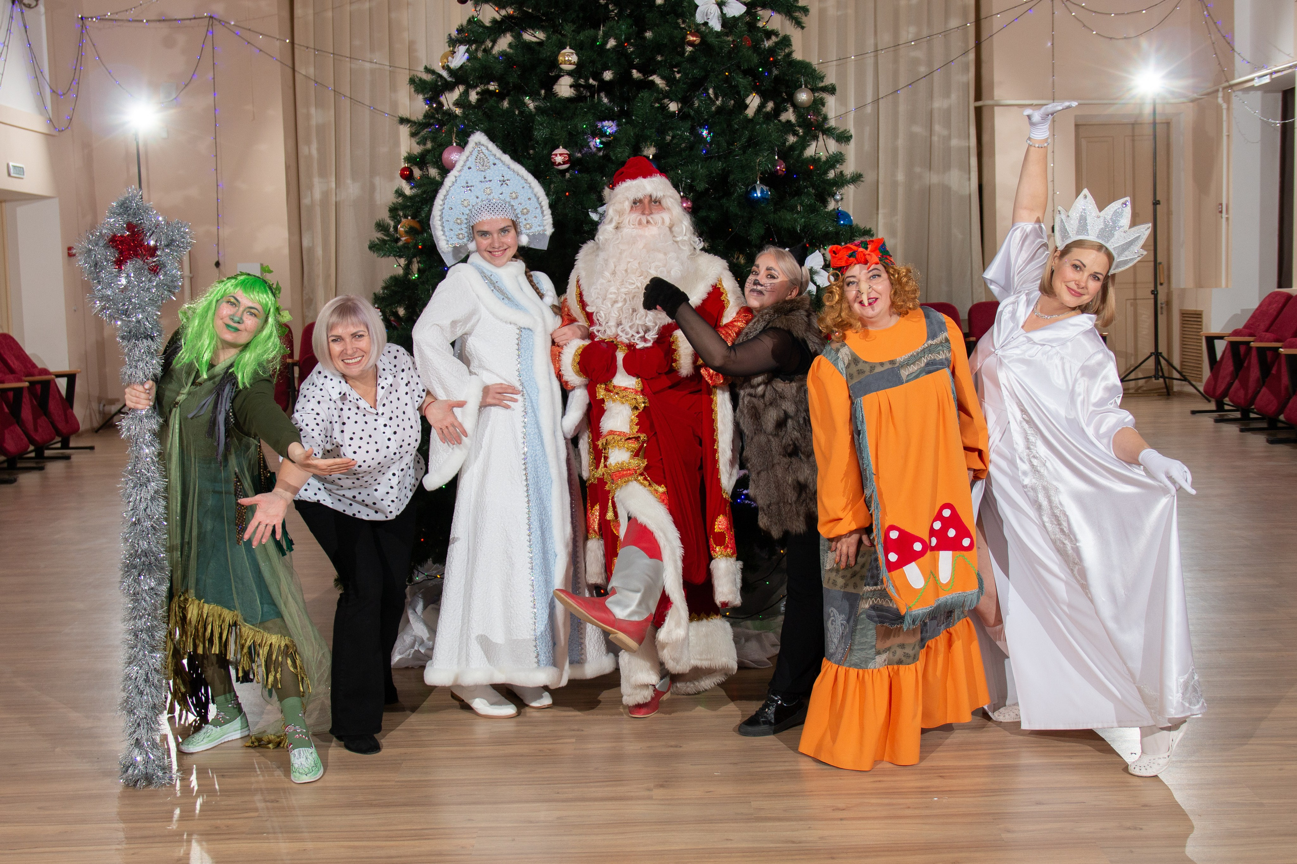 Новогодний утренник ДК Строитель 25.12.2023 г. г. Новоалександровск. Главная