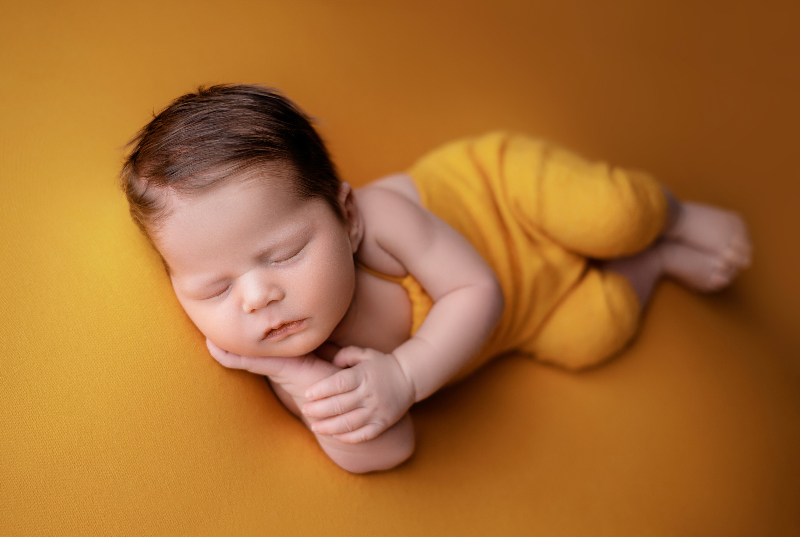 Александр. Евгения Горбунова фотограф новорожденных в Новом Уренгое