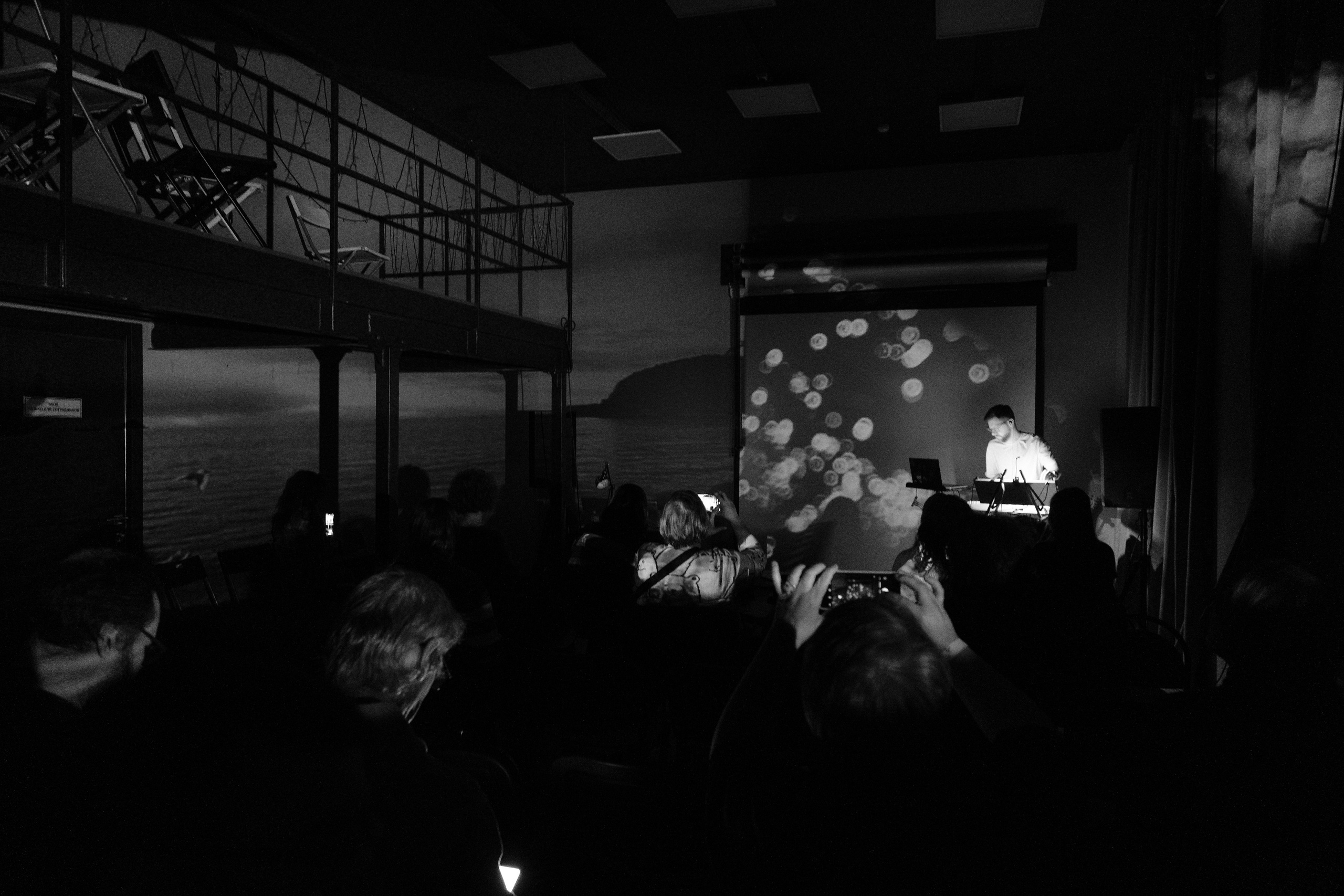 Санкт-Петербург 09.02.2025 «Фотоквартирник». Фотострелка