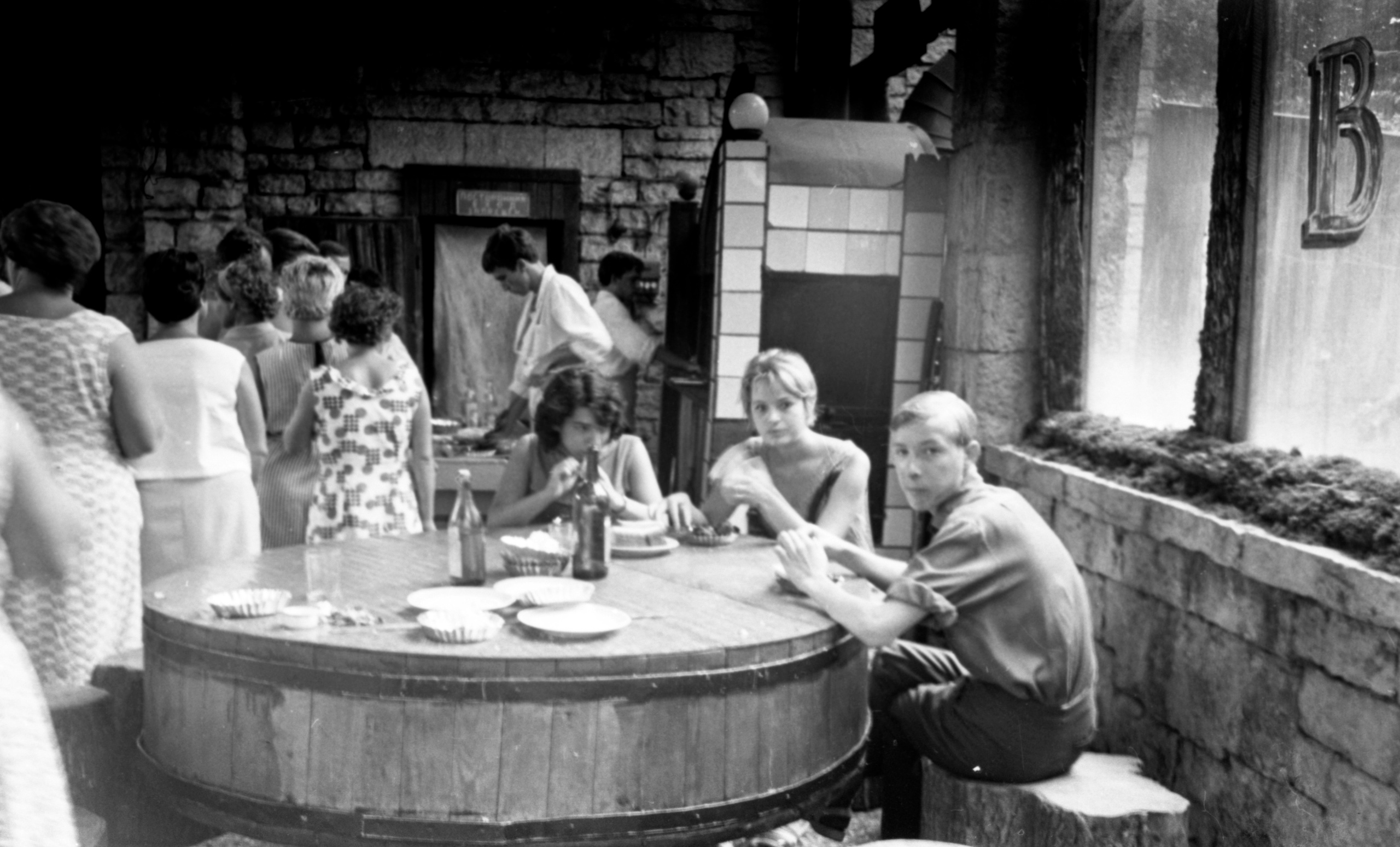 Сааковы. Курортное дело