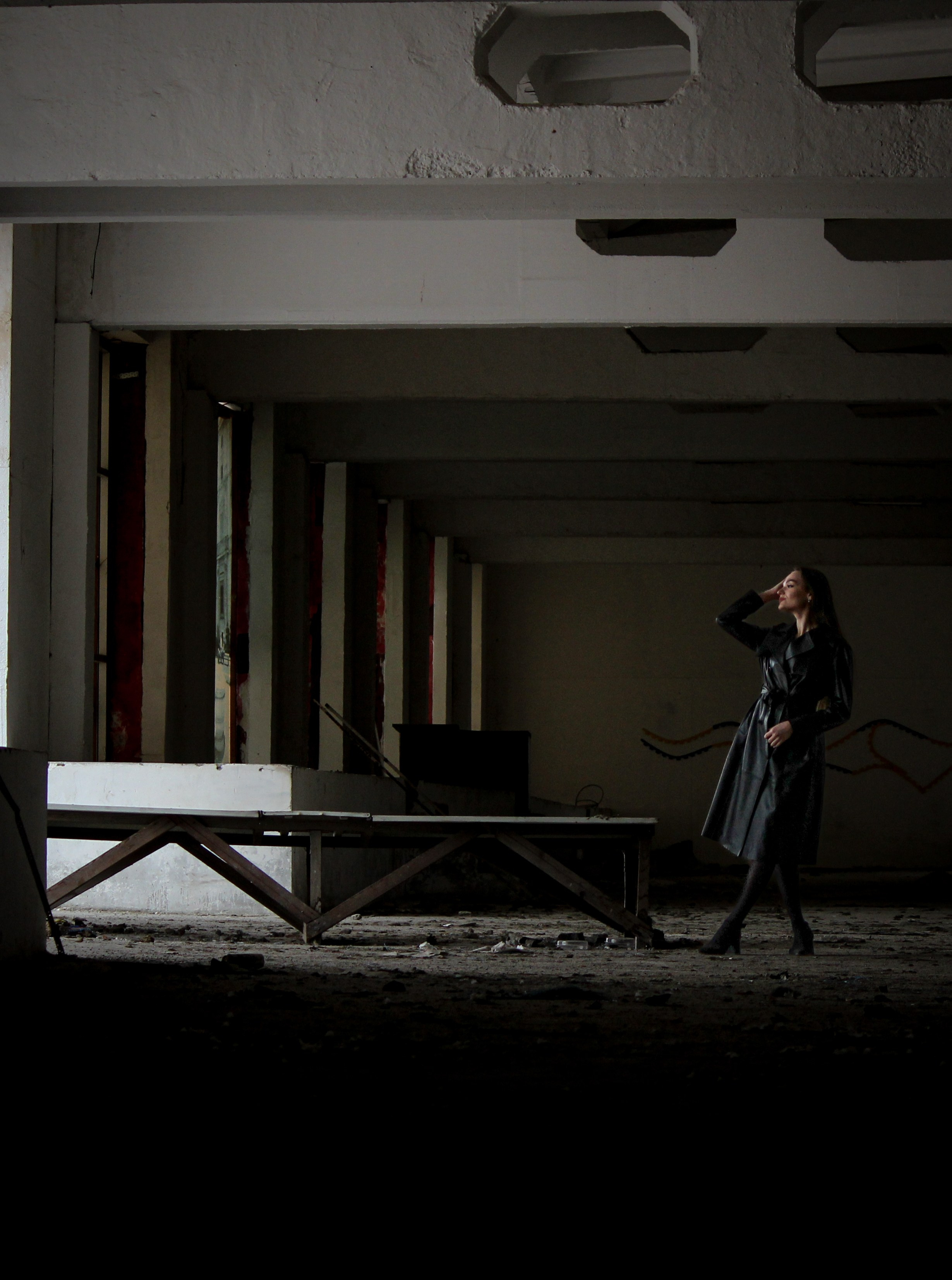 фотограф красноярск уличная съемка фотосессия стрит street фотопрогулка фотография девушки чб фотограф красноярск мужская съемка свадебная фотосессия уличная съемка прогулка фото фотостудия домашняя фотосессия  студийная съемка в студии фотосессия живые фото 