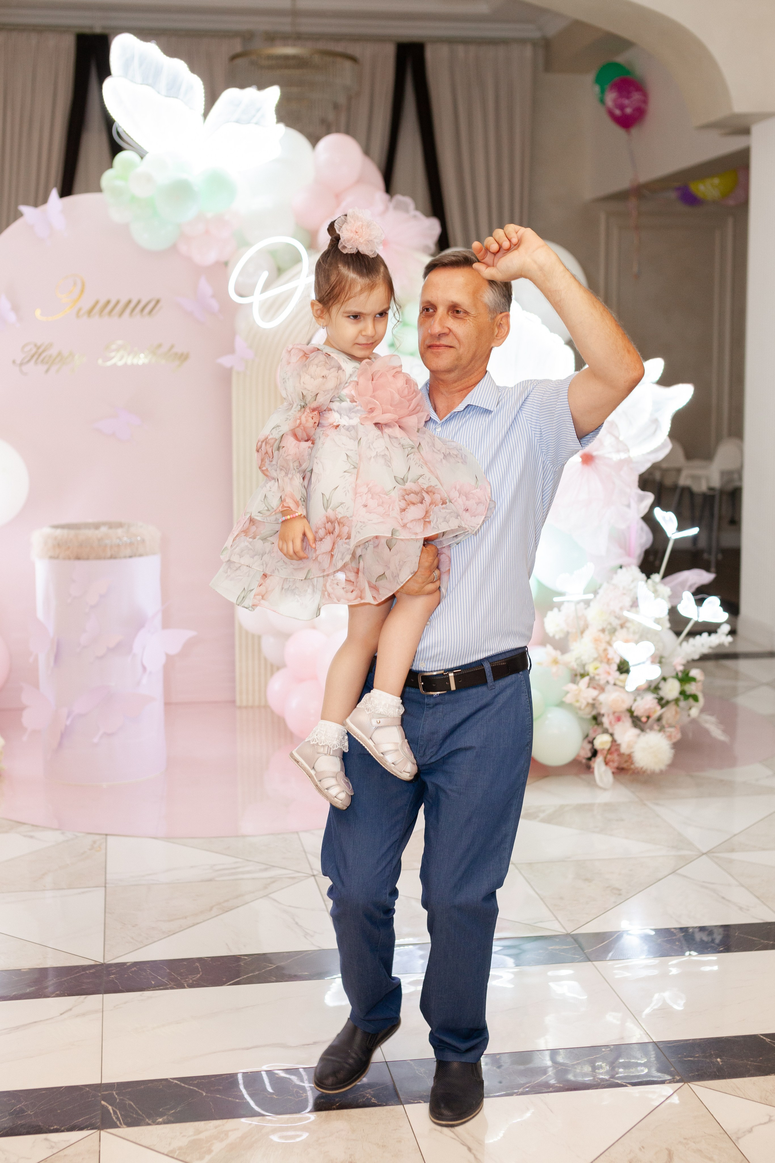 Годик Элине. Фотограф Ростов-на-Дону Свадебный Фотограф в Ростове Ксения Орлова