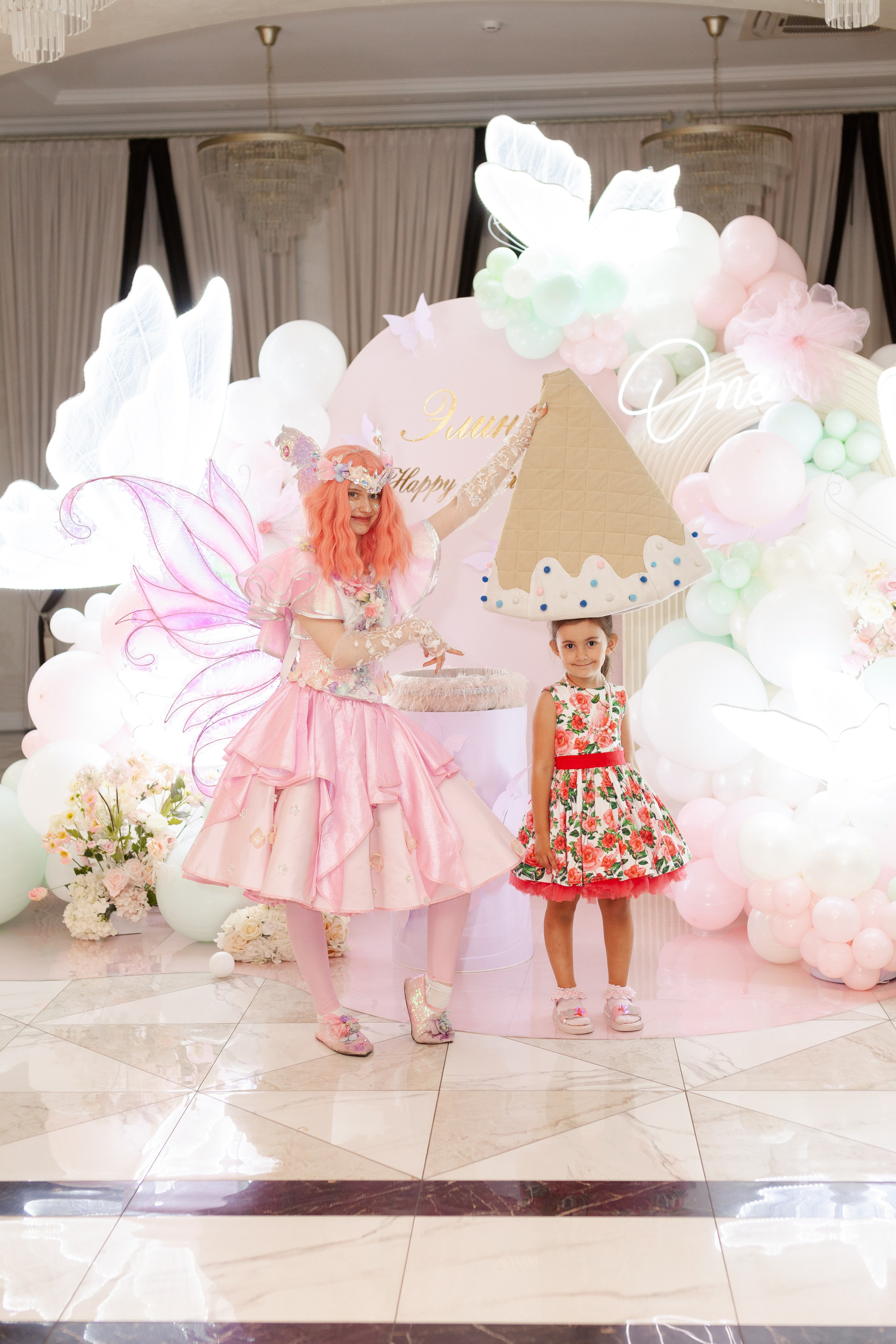 Годик Элине. Фотограф Ростов-на-Дону Свадебный Фотограф в Ростове Ксения Орлова