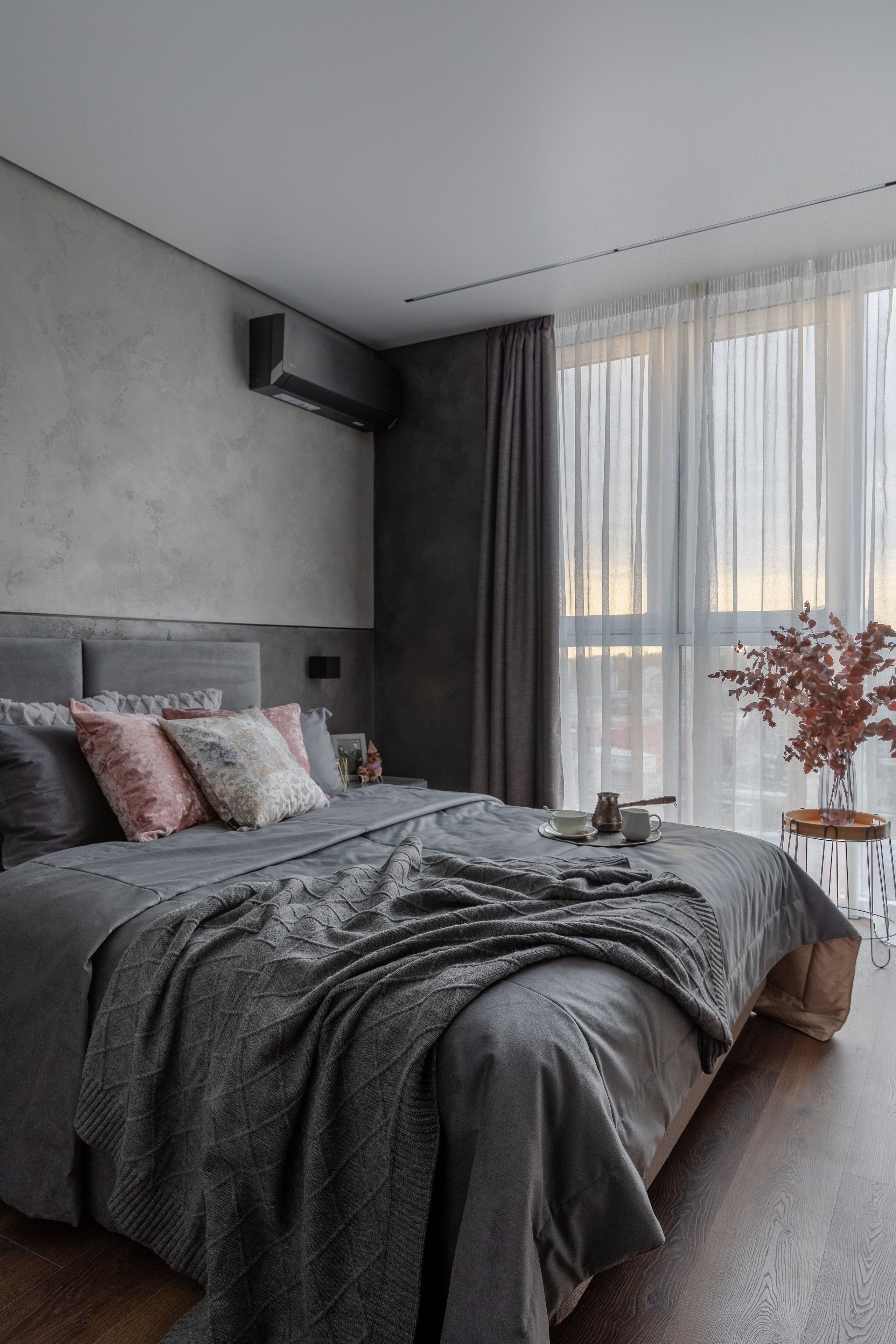 Дизайн проект Юлии Хаметовой квартира в ЖК «Альпийский Квартал» Публикация в журнале «HIHOME». Интерьерный фотограф Москва