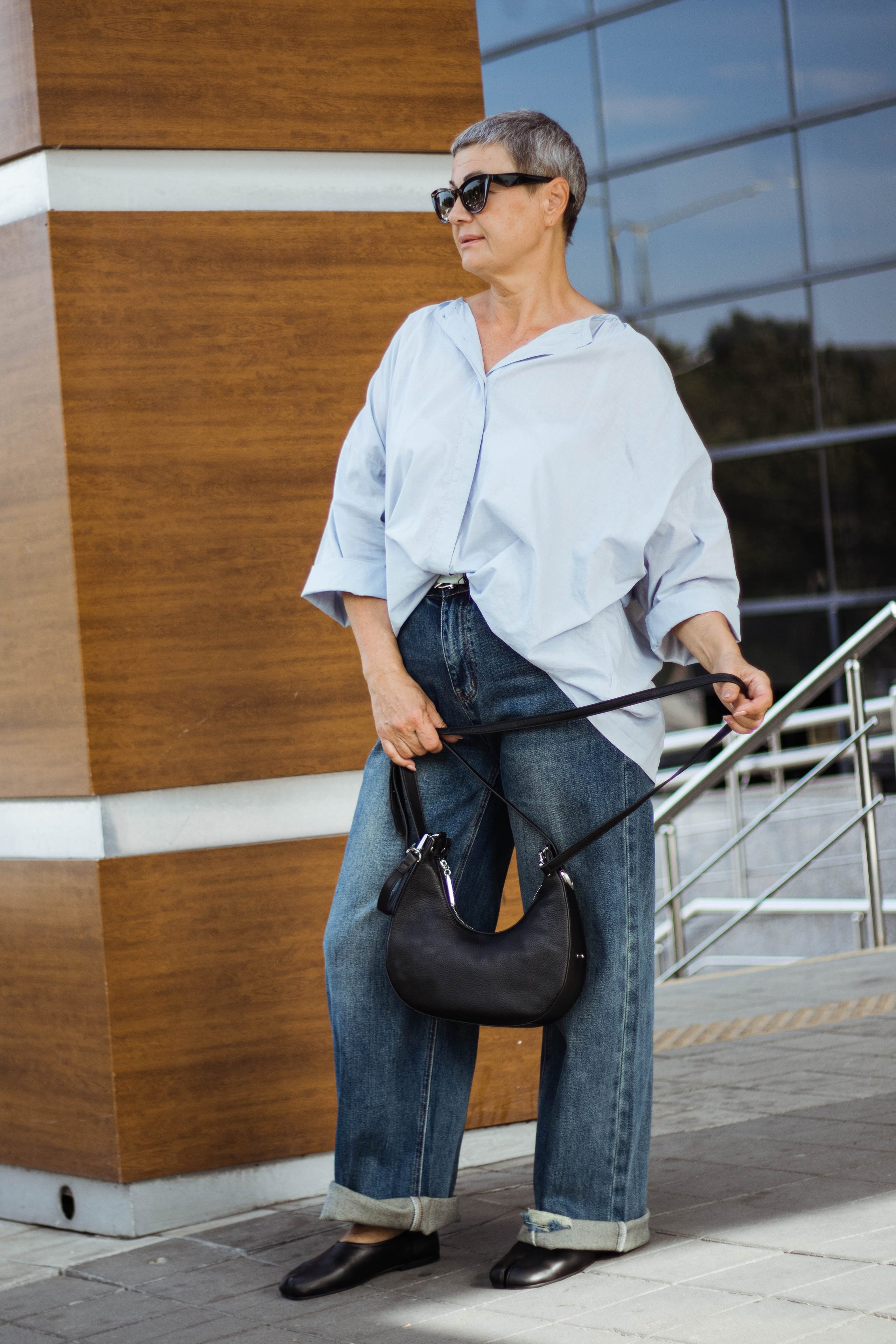 «Она среди улиц: лёгкость и стиль». Уличный фотограф Города N