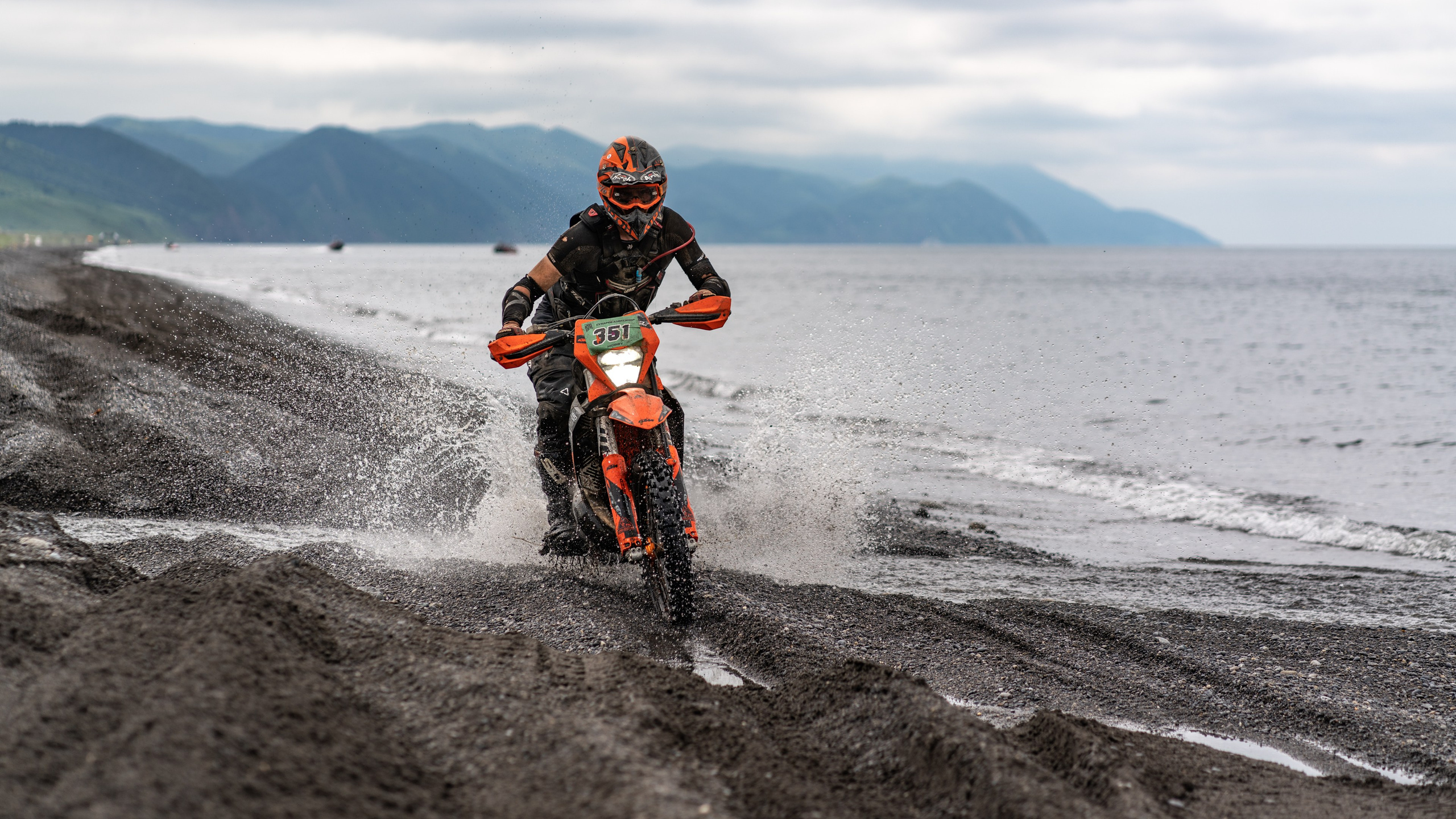 Фотограф Андрей Серенков