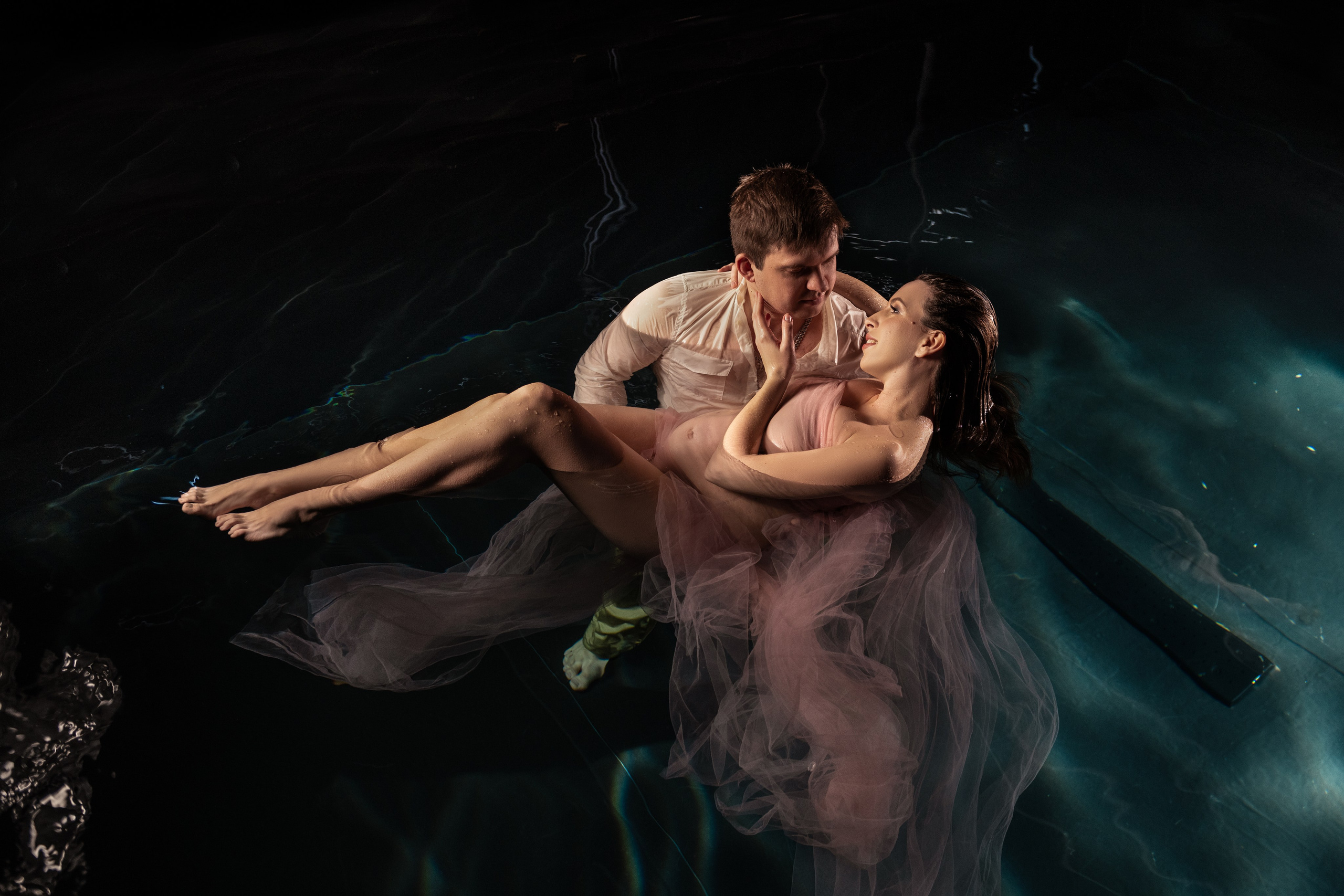 БАССЕЙН. Фотограф Беременности в Краснодаре Кара Артисан