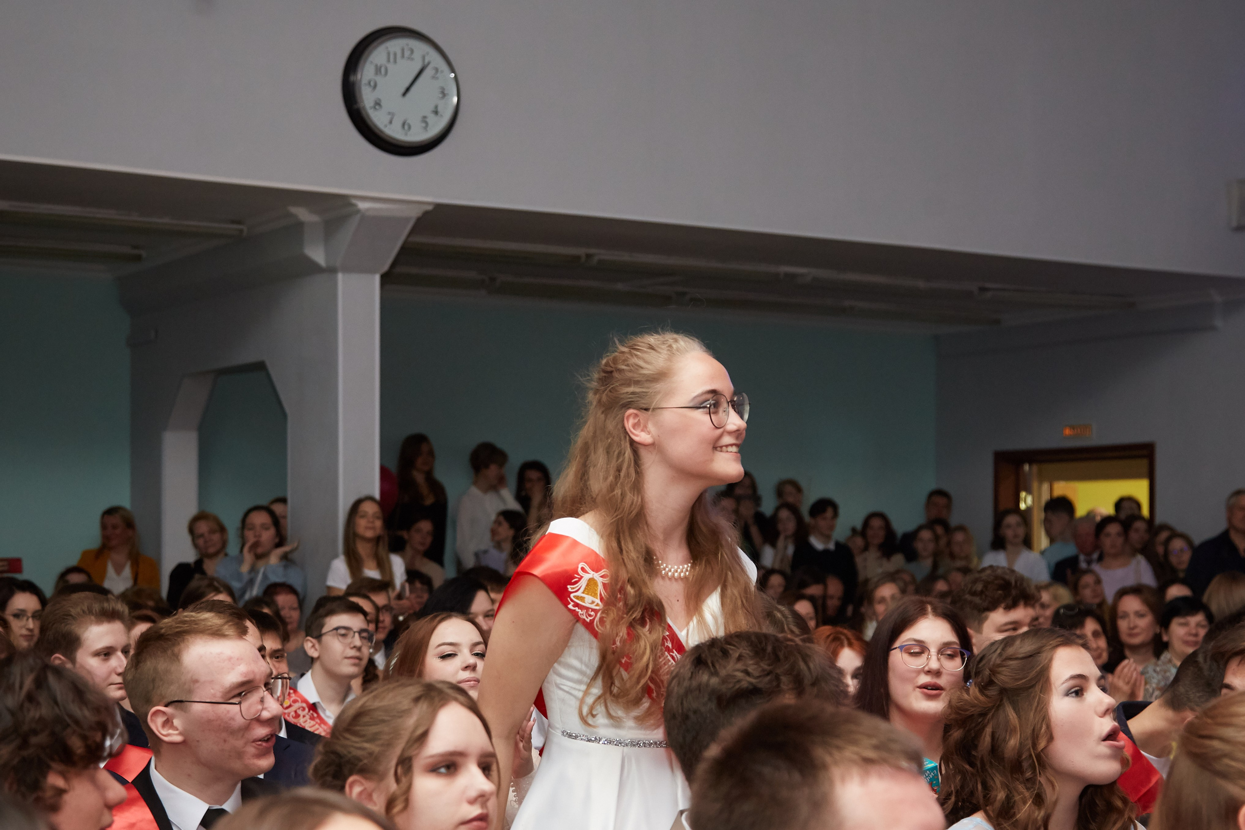 Последний звонок. Фотограф Савченко Люба. Москва