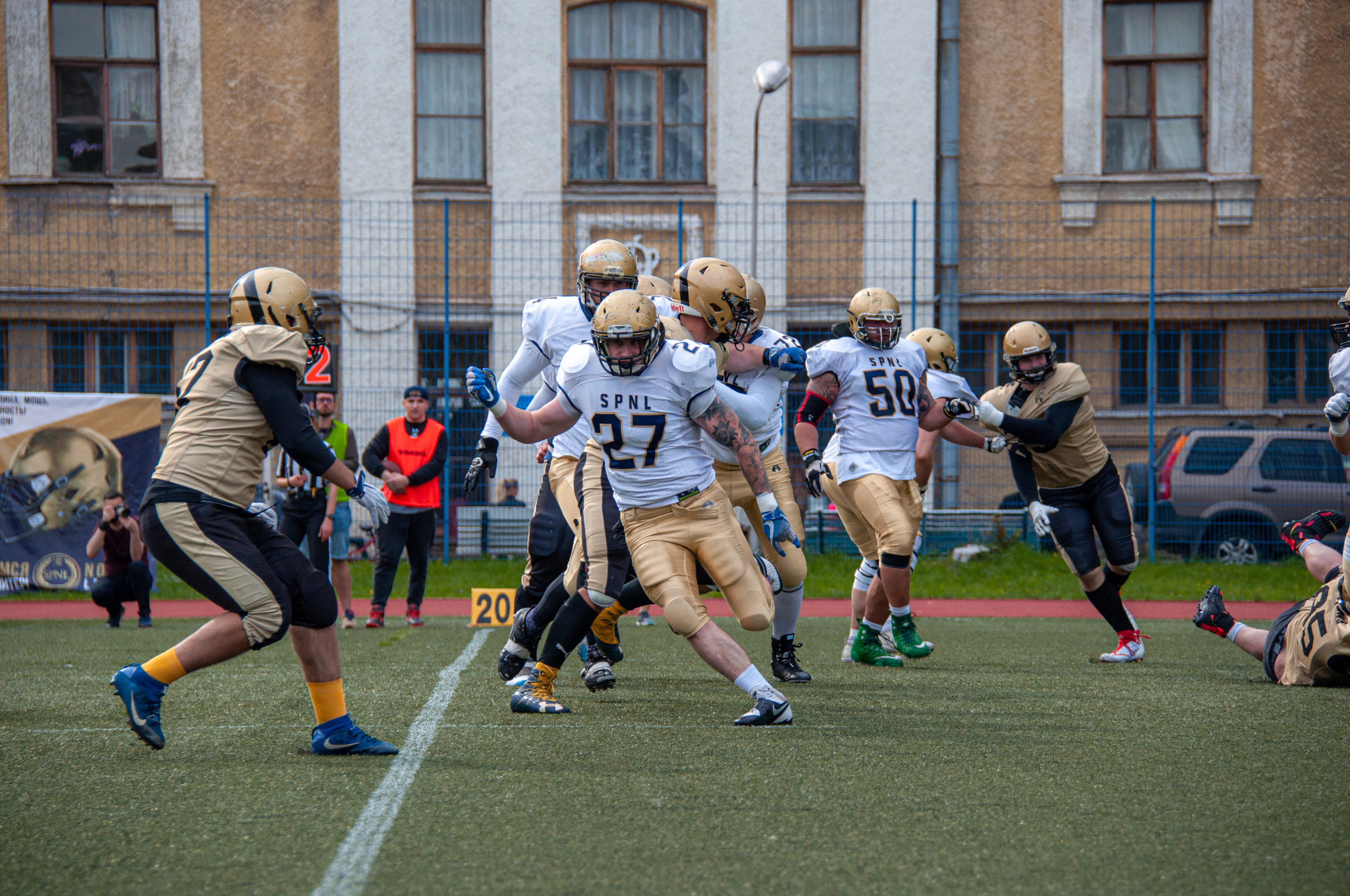 Американский футбол, амфут, регби, Гриффоны, Спартанцы, Легионеры